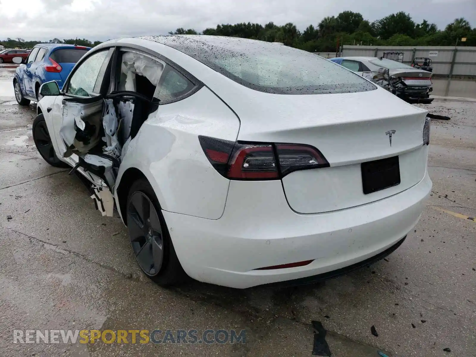 3 fotografías del automóvil dañado 5YJ3E1EA2MF854999 TESLA MODEL 3 2021
