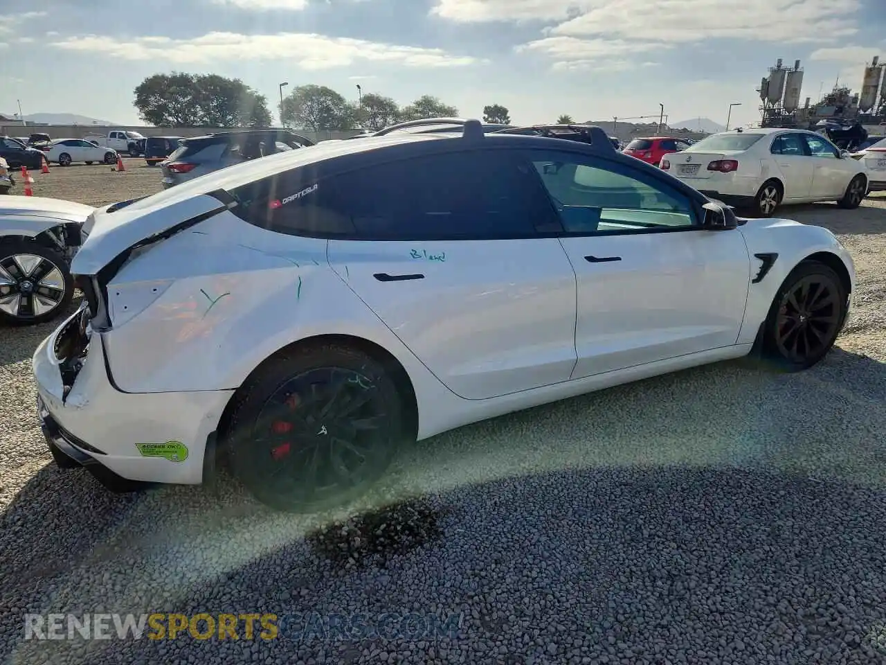 3 fotografías del automóvil dañado 5YJ3E1EA2MF872080 TESLA MODEL 3 2021