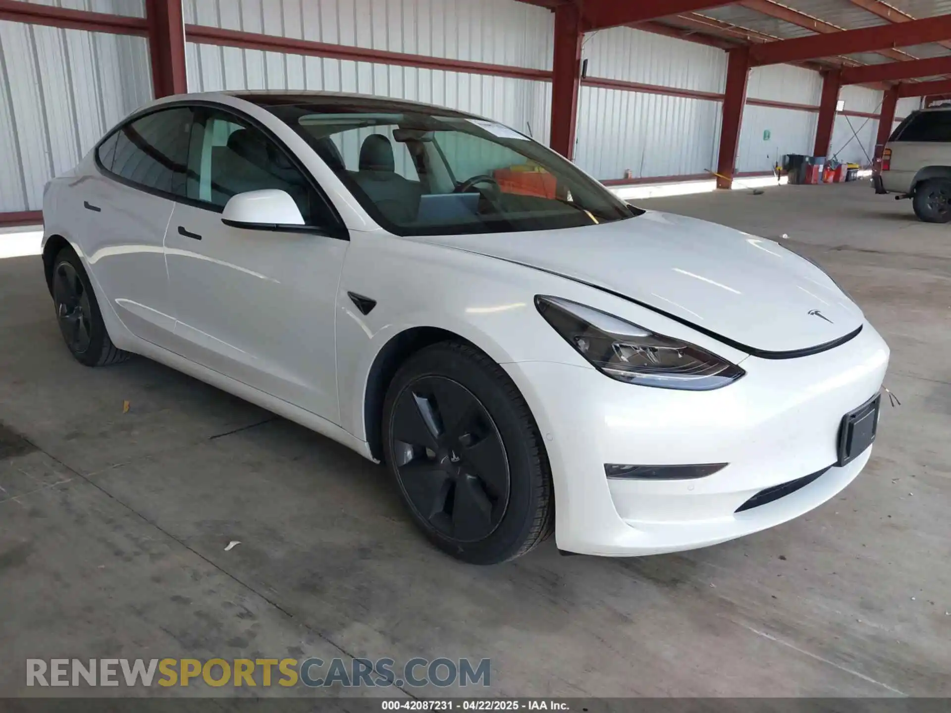 1 Photograph of a damaged car 5YJ3E1EA2MF877005 TESLA MODEL 3 2021