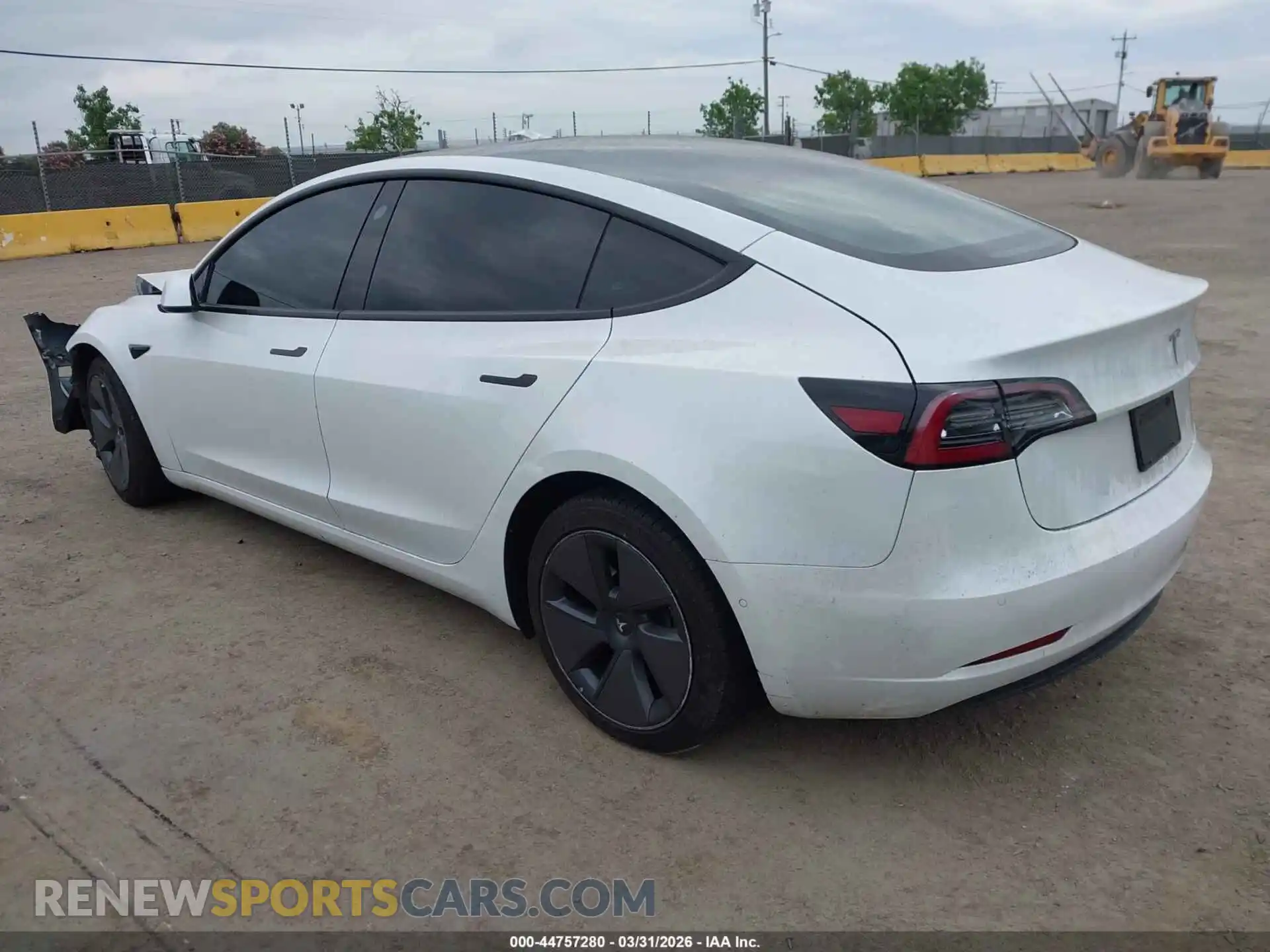 3 Photograph of a damaged car 5YJ3E1EA2MF911427 TESLA MODEL 3 2021
