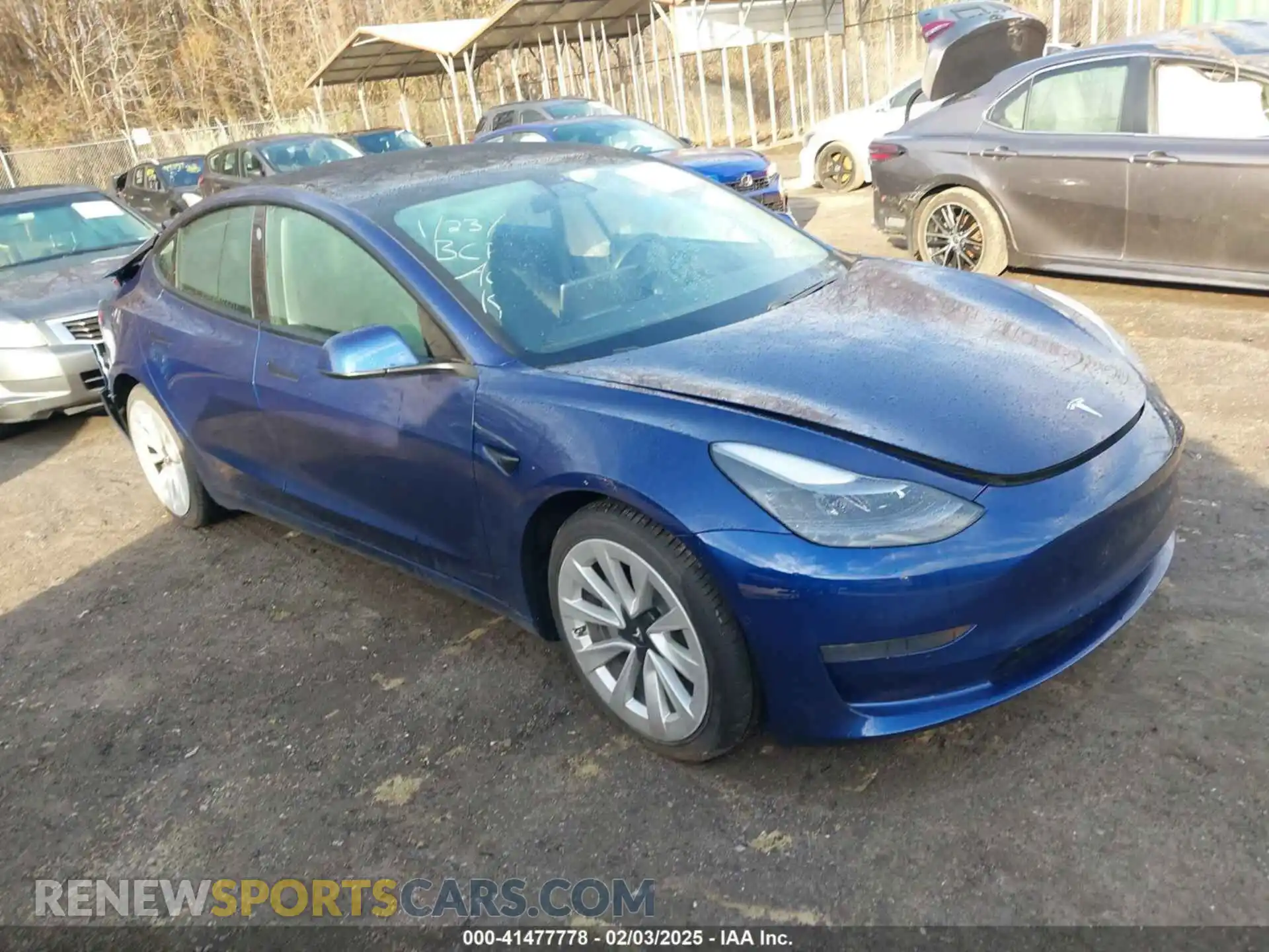 1 Photograph of a damaged car 5YJ3E1EA2MF917289 TESLA MODEL 3 2021