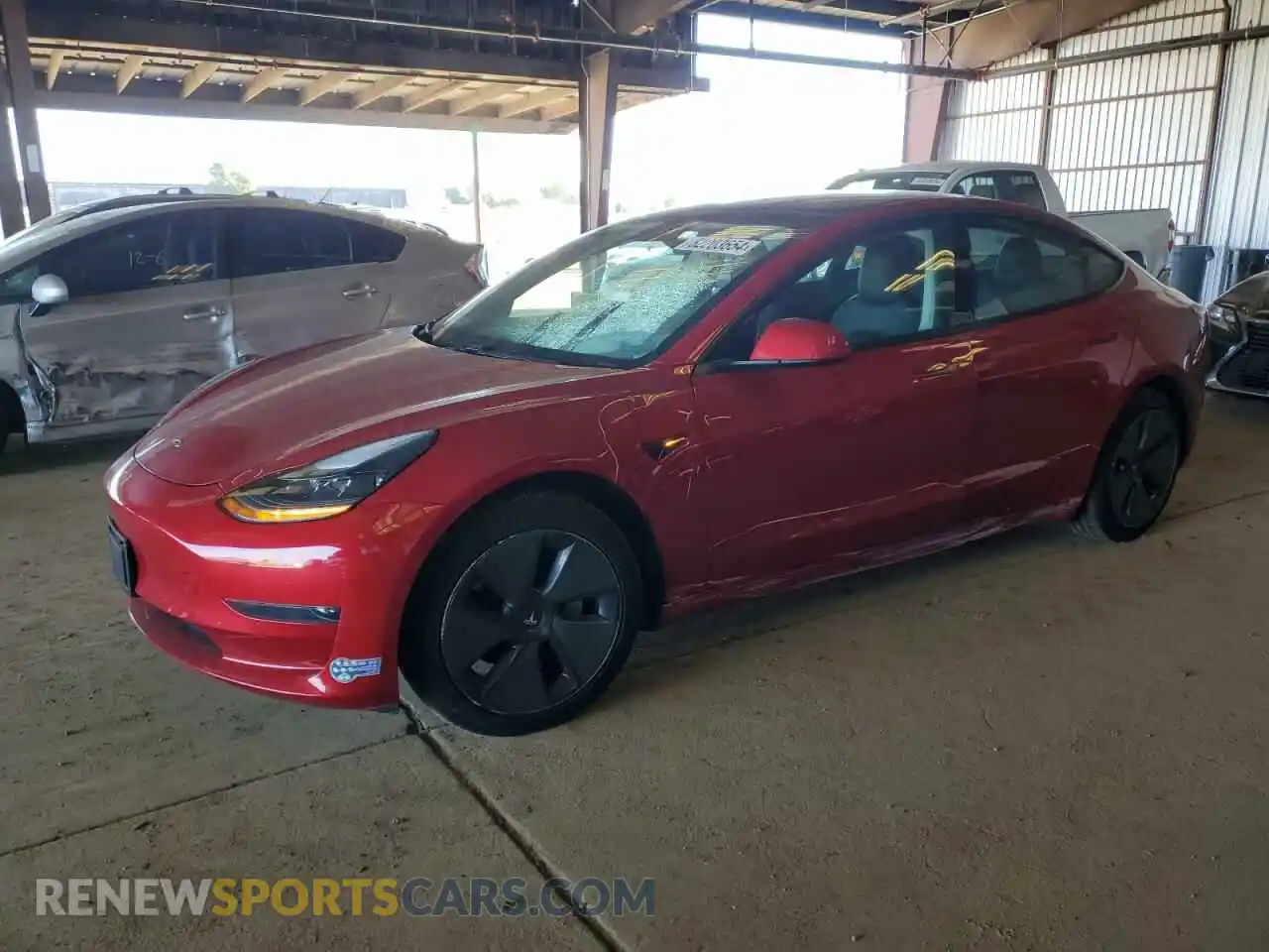 1 Photograph of a damaged car 5YJ3E1EA2MF943133 TESLA MODEL 3 2021