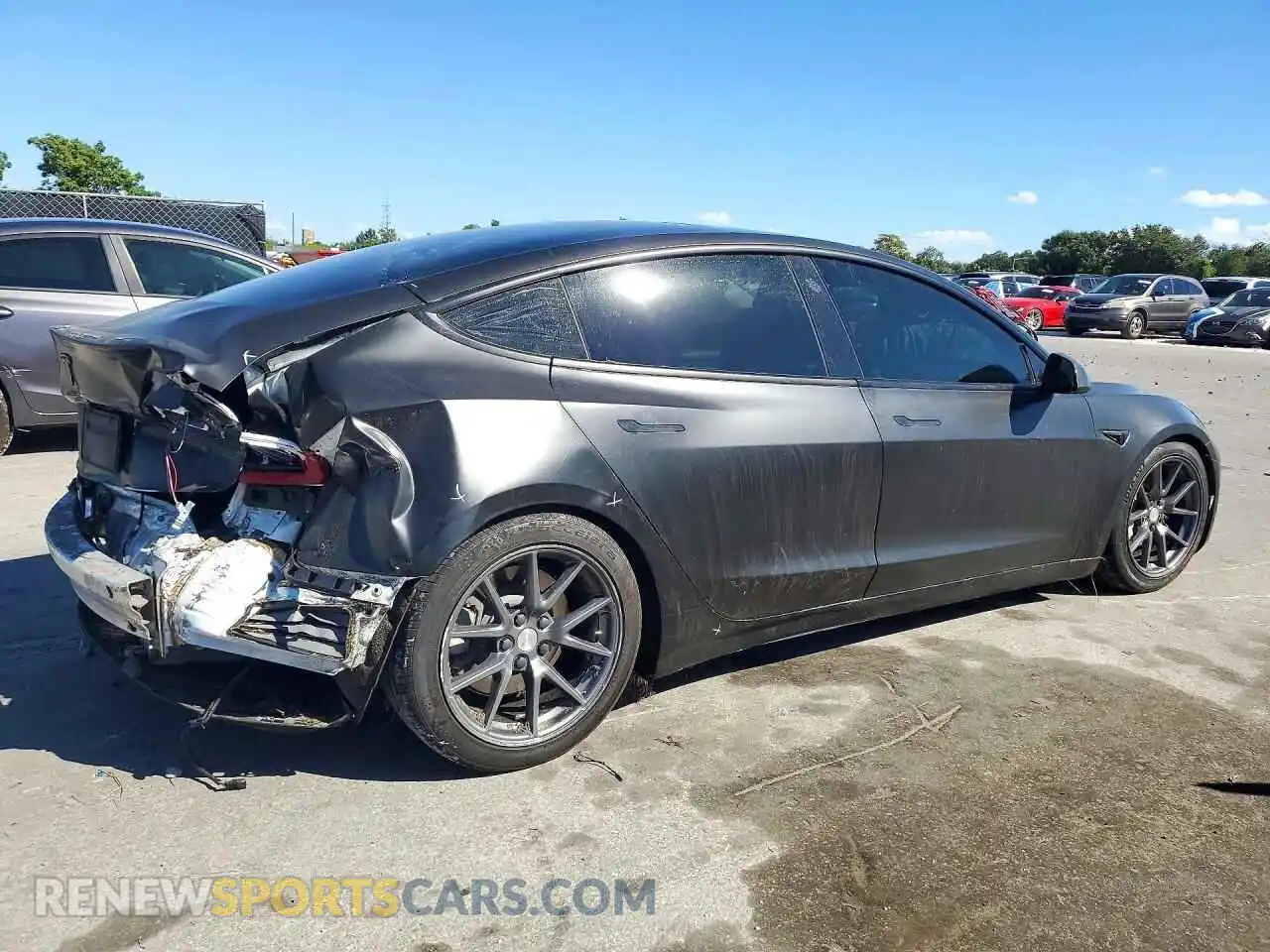 3 fotografías del automóvil dañado 5YJ3E1EA2MF961177 TESLA MODEL 3 2021