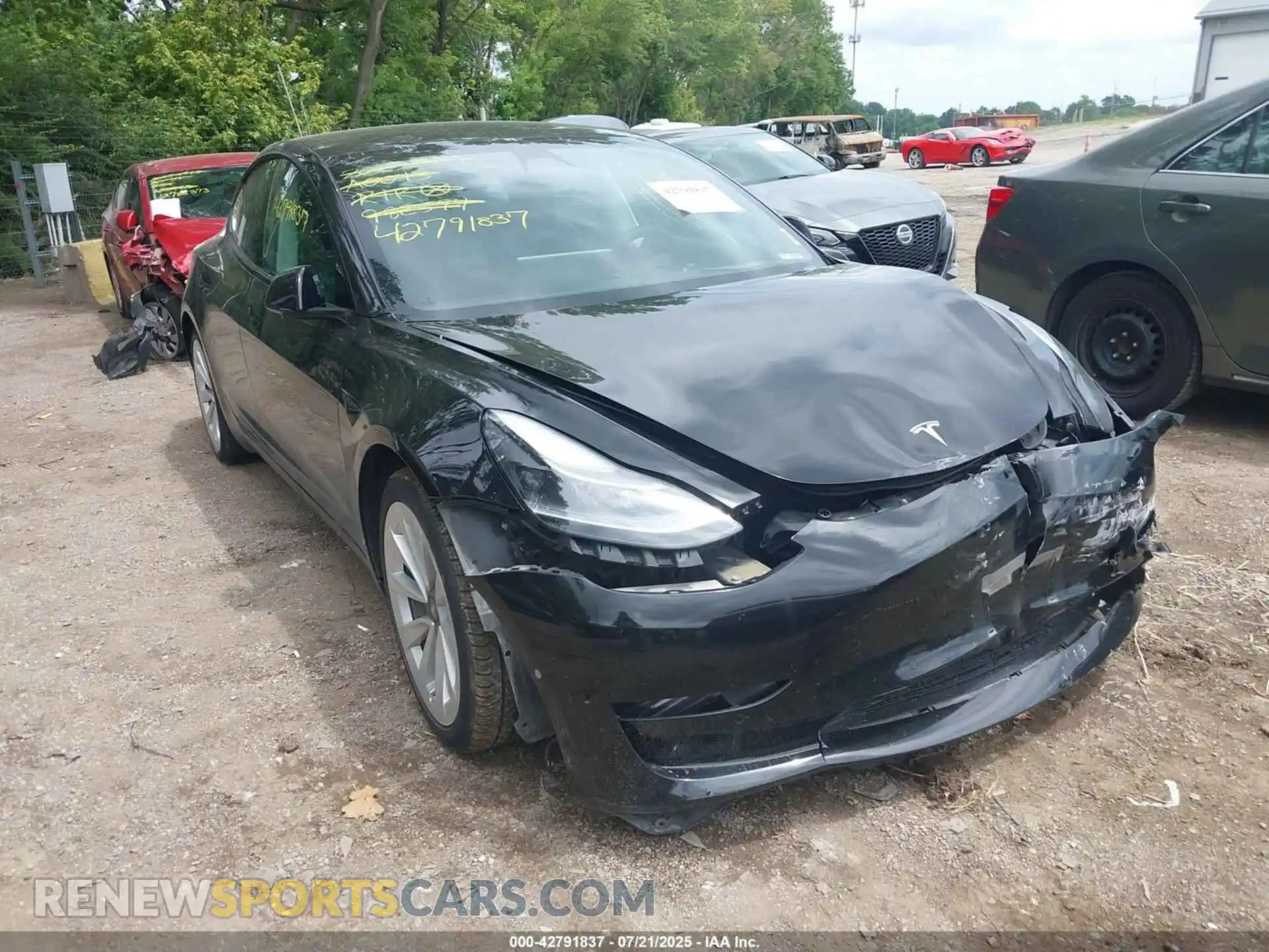 1 Photograph of a damaged car 5YJ3E1EA2MF982594 TESLA MODEL 3 2021