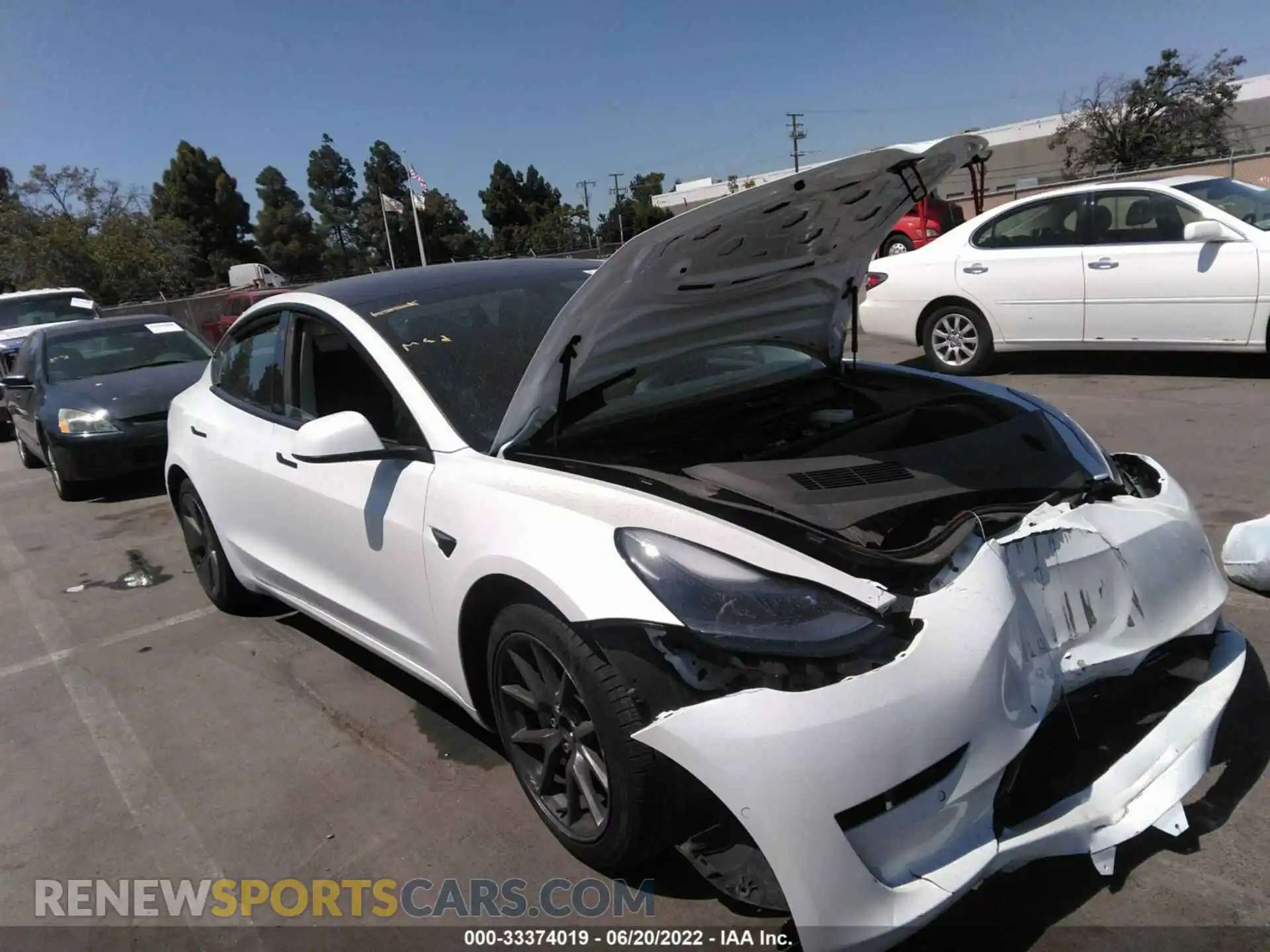 1 Photograph of a damaged car 5YJ3E1EA3MF009479 TESLA MODEL 3 2021