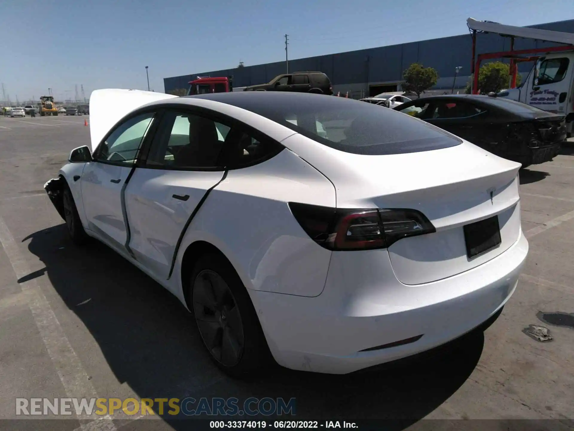 3 Photograph of a damaged car 5YJ3E1EA3MF009479 TESLA MODEL 3 2021