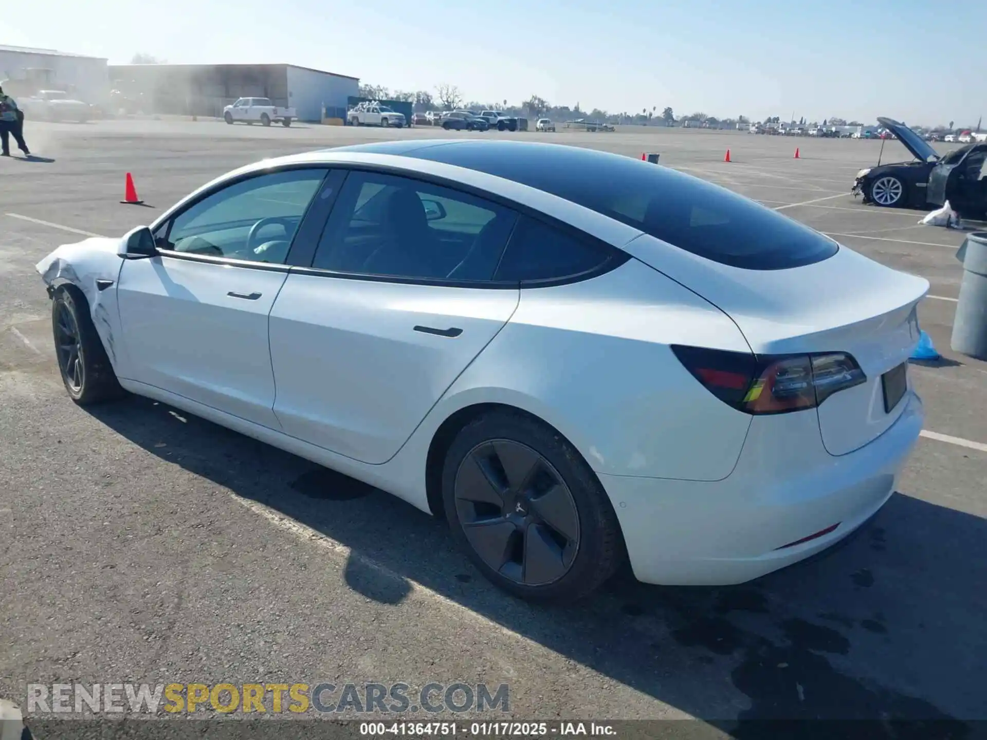 3 Photograph of a damaged car 5YJ3E1EA3MF016660 TESLA MODEL 3 2021