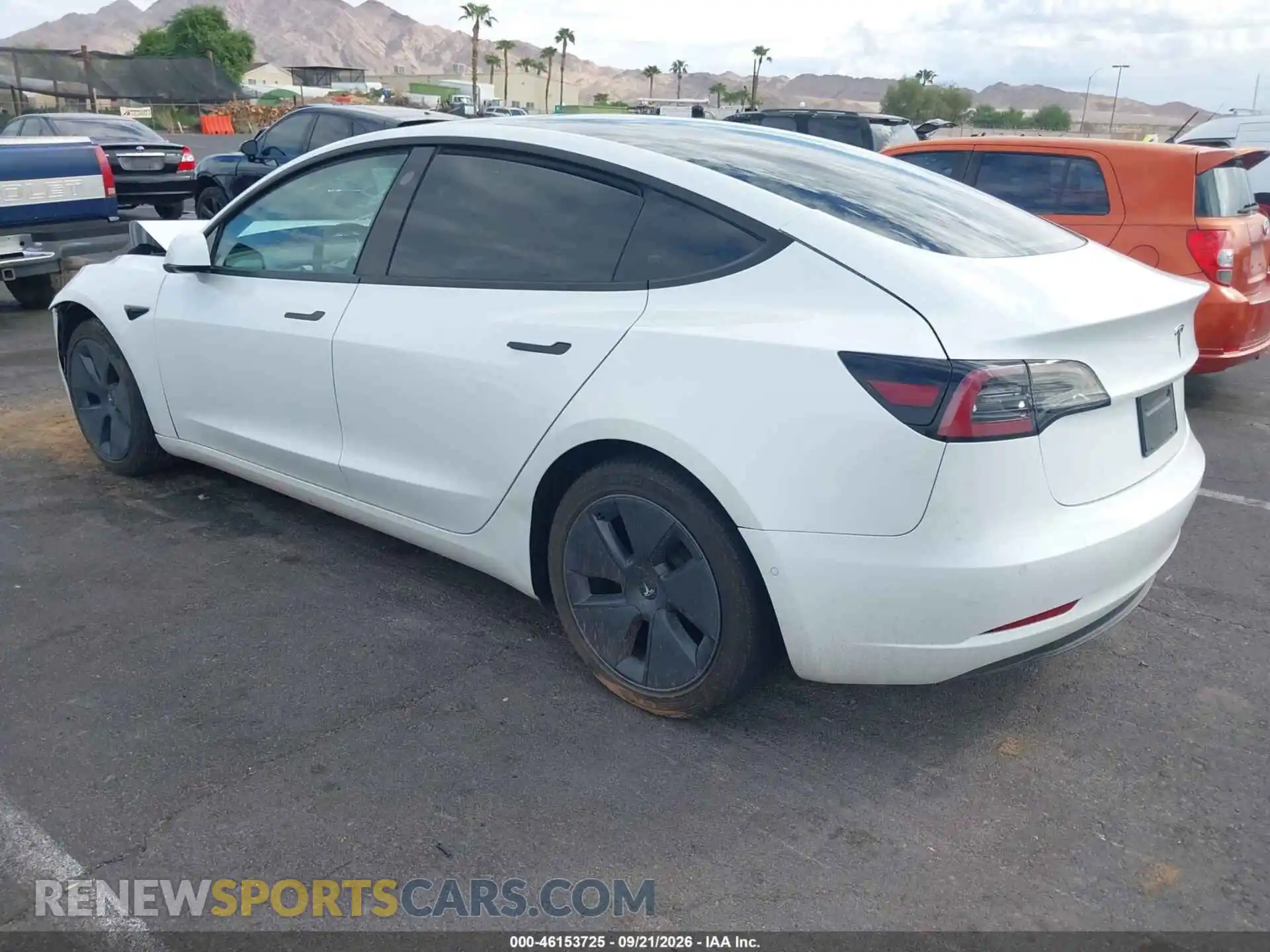3 Photograph of a damaged car 5YJ3E1EA3MF018411 TESLA MODEL 3 2021
