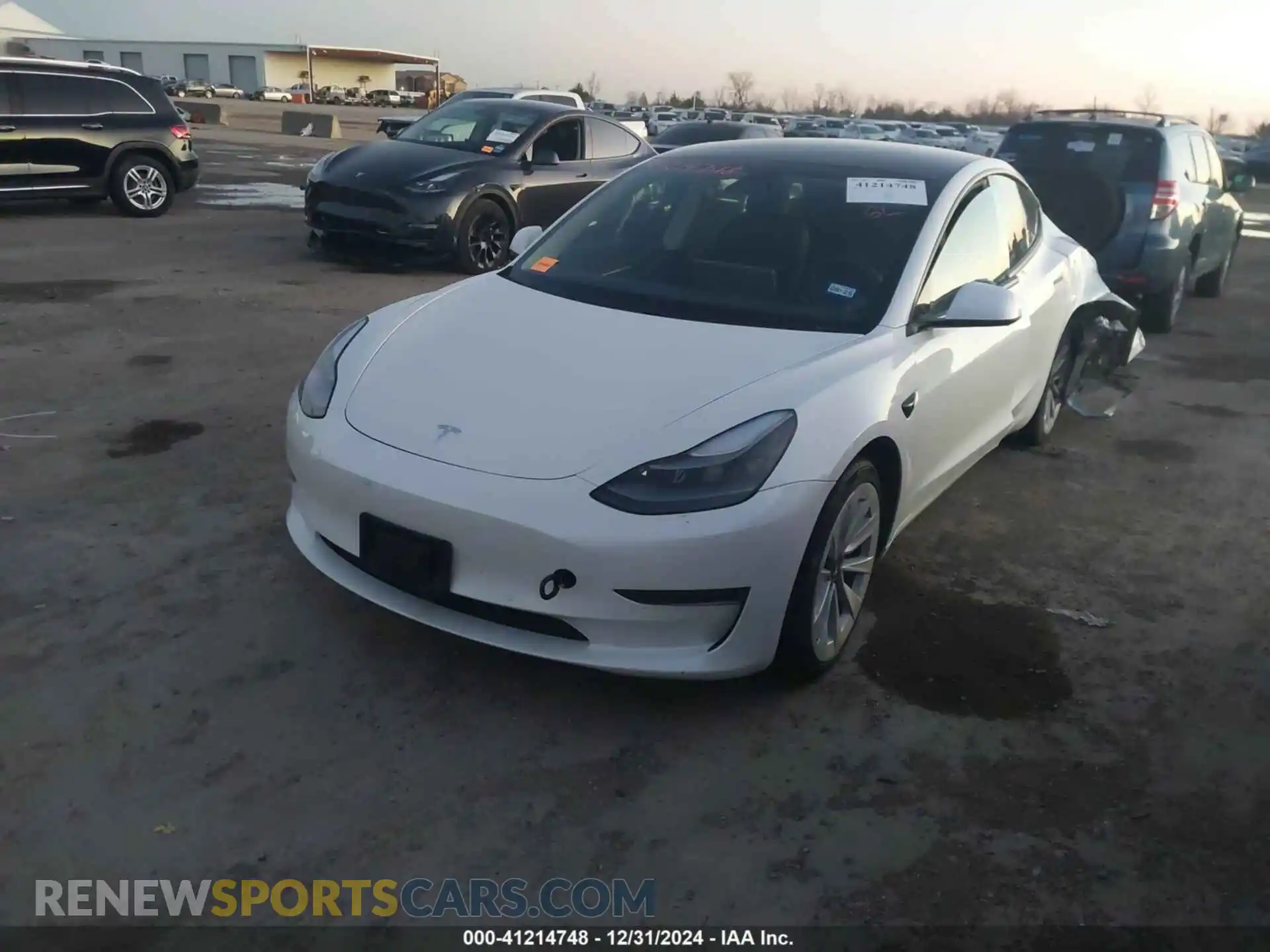 2 Photograph of a damaged car 5YJ3E1EA3MF043860 TESLA MODEL 3 2021