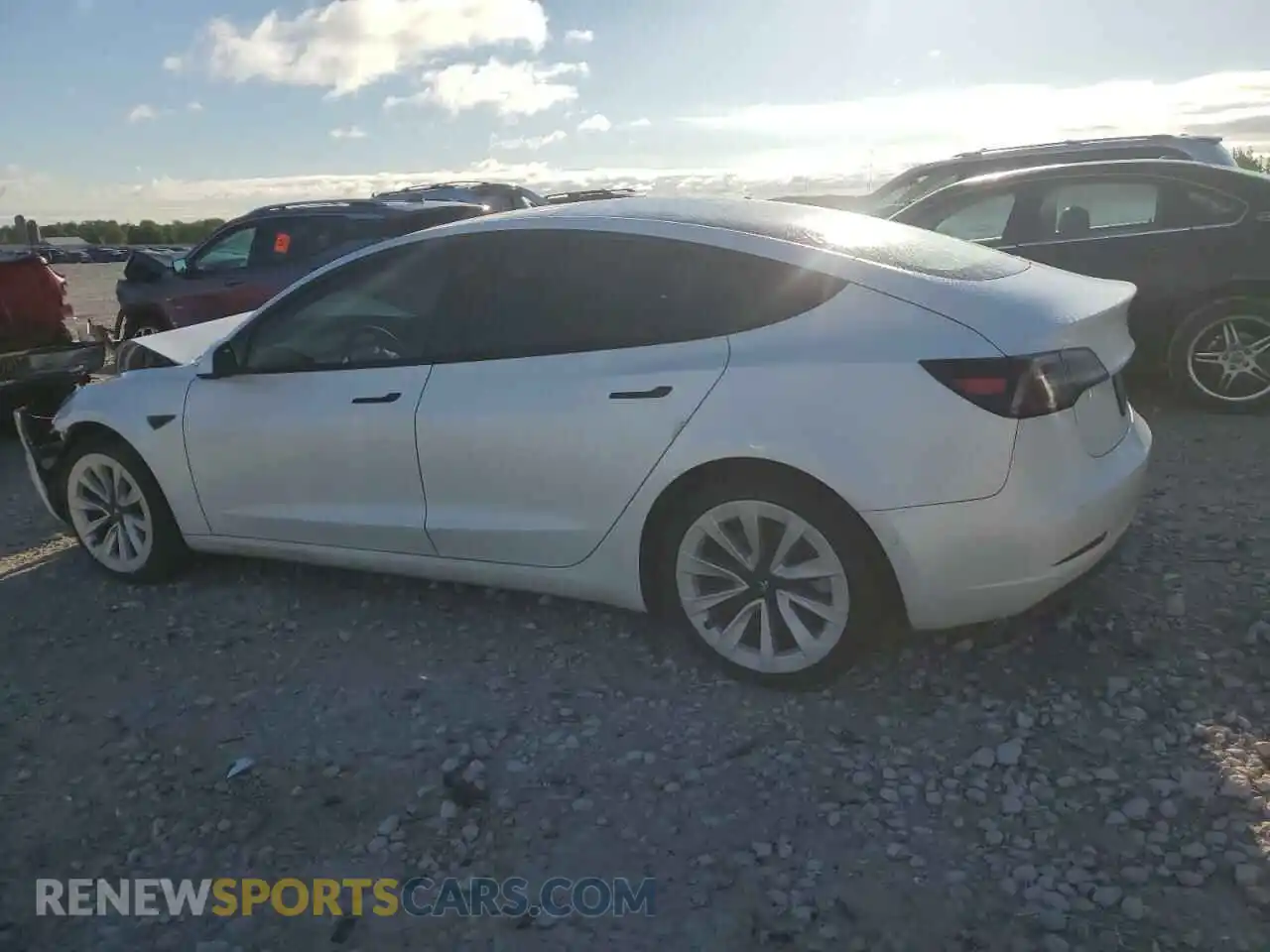 2 Photograph of a damaged car 5YJ3E1EA3MF053787 TESLA MODEL 3 2021