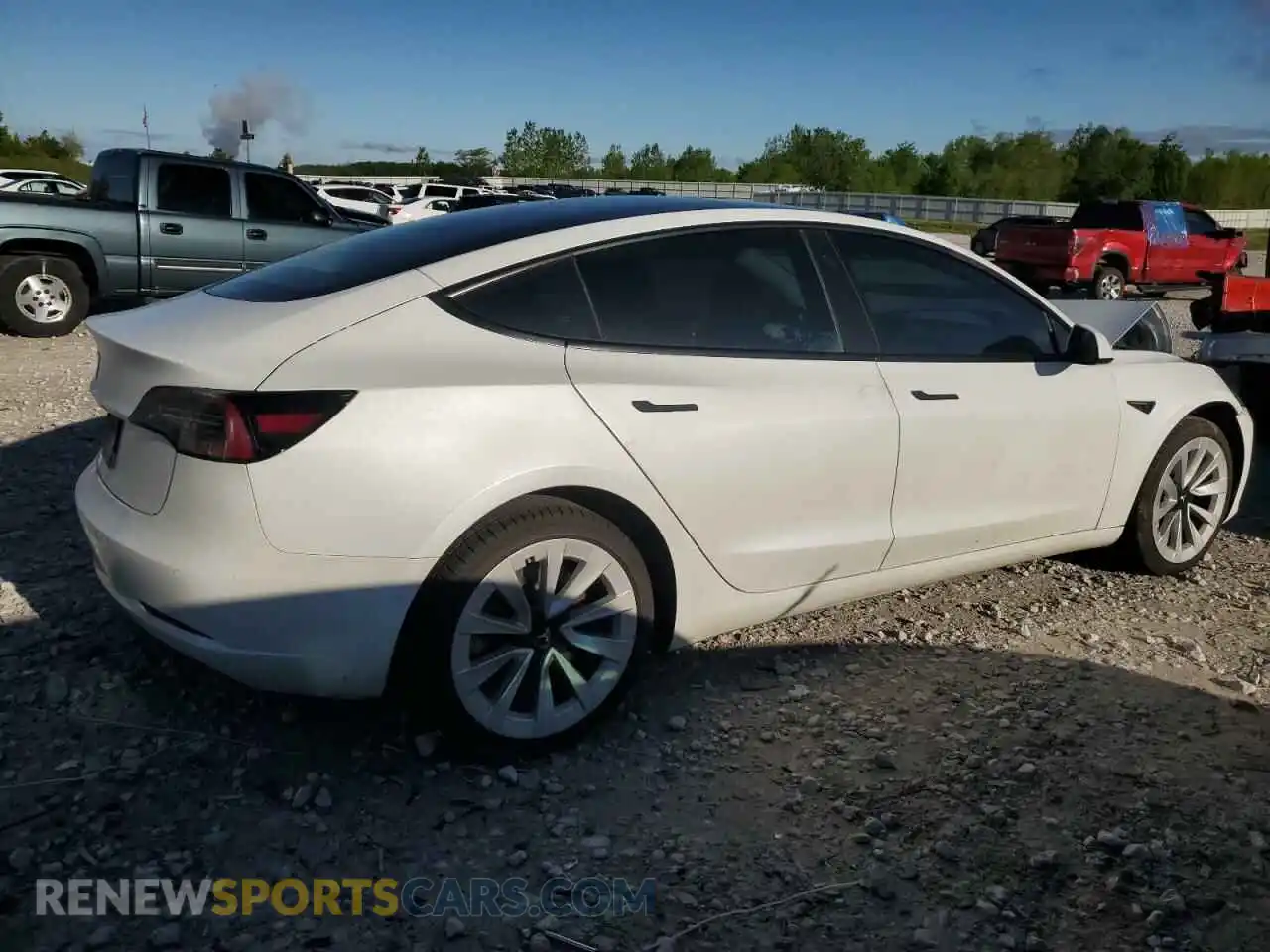 3 Photograph of a damaged car 5YJ3E1EA3MF053787 TESLA MODEL 3 2021