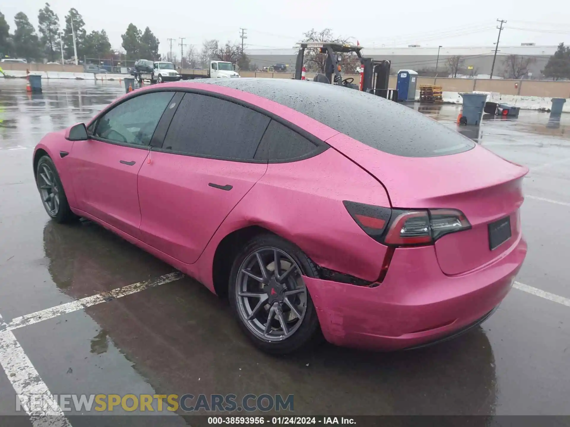 3 Photograph of a damaged car 5YJ3E1EA3MF062800 TESLA MODEL 3 2021