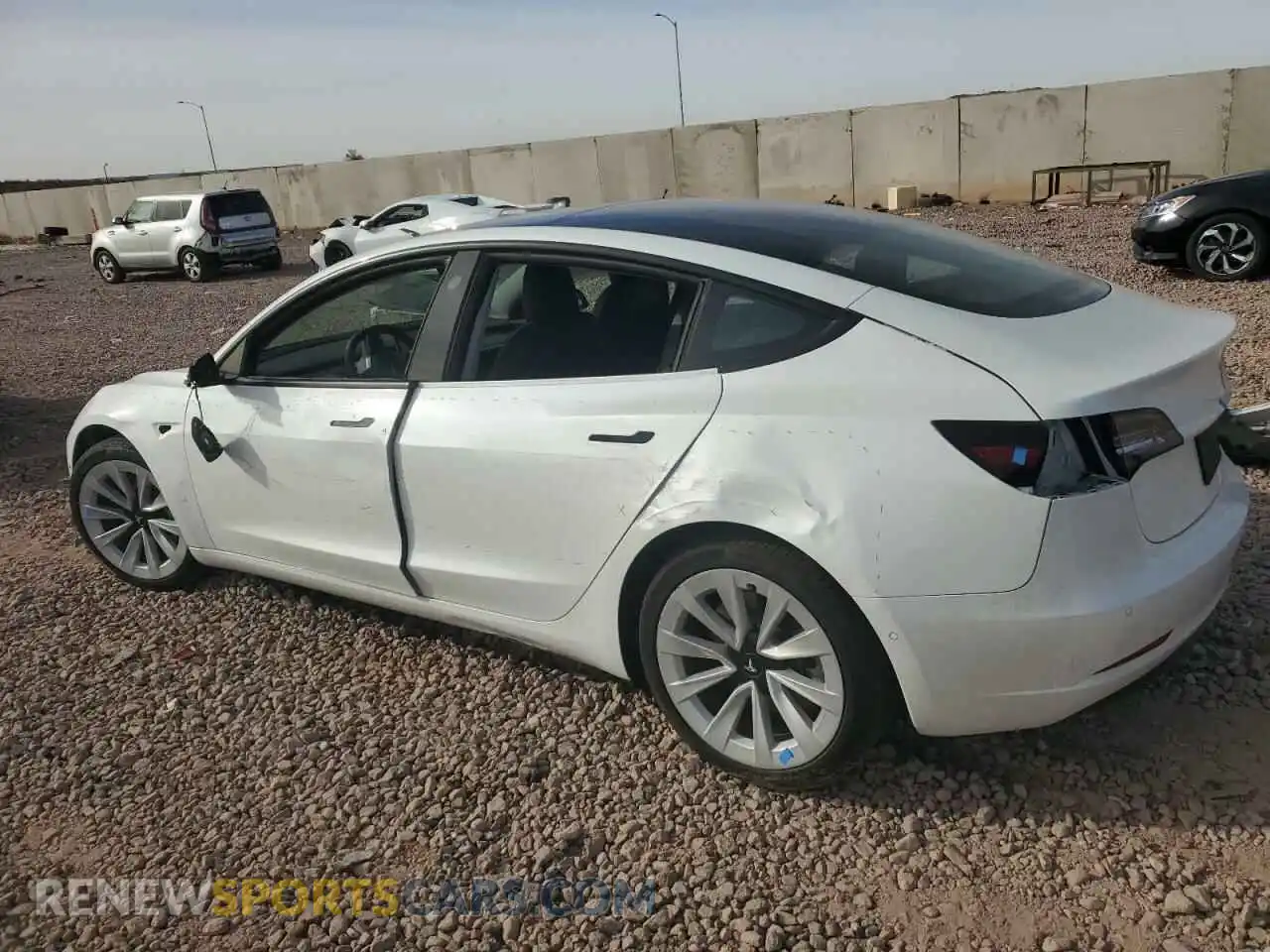 2 Photograph of a damaged car 5YJ3E1EA3MF073165 TESLA MODEL 3 2021