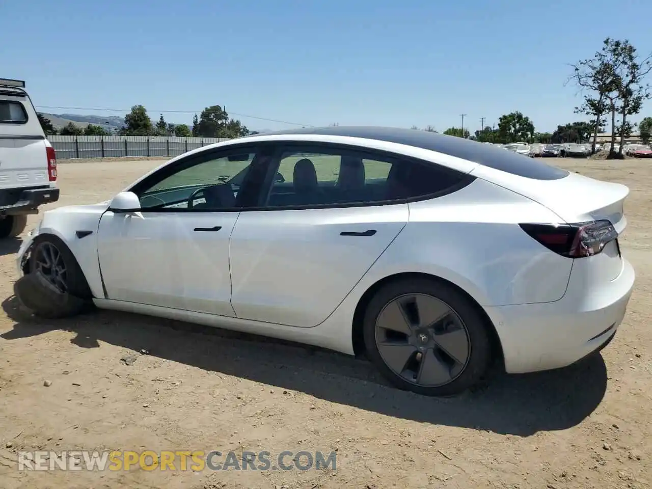 2 Photograph of a damaged car 5YJ3E1EA3MF074879 TESLA MODEL 3 2021