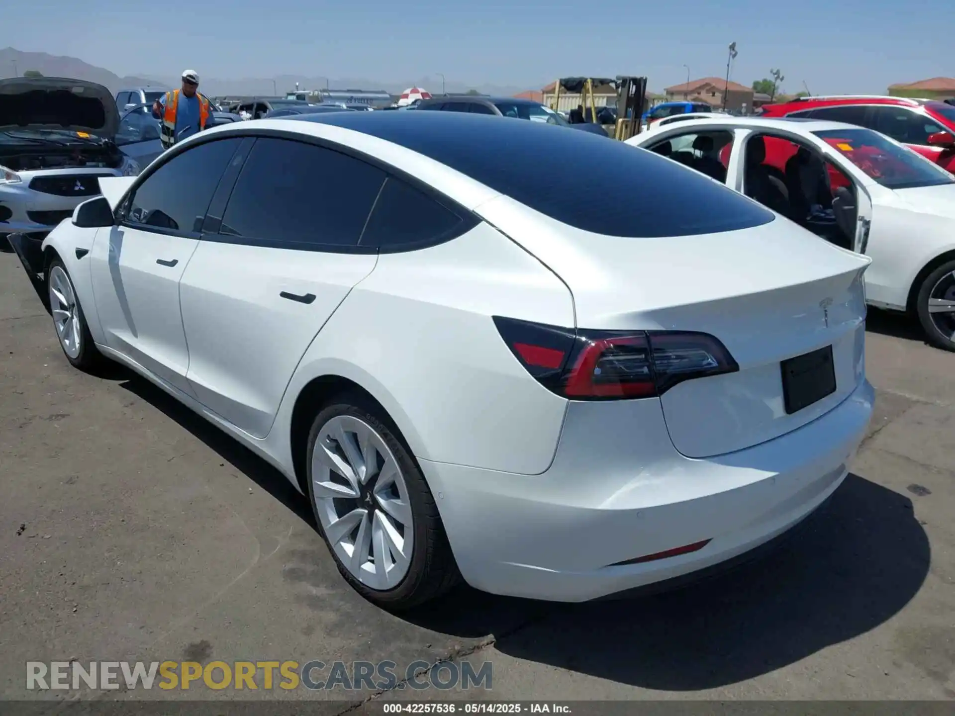 3 Photograph of a damaged car 5YJ3E1EA3MF075594 TESLA MODEL 3 2021
