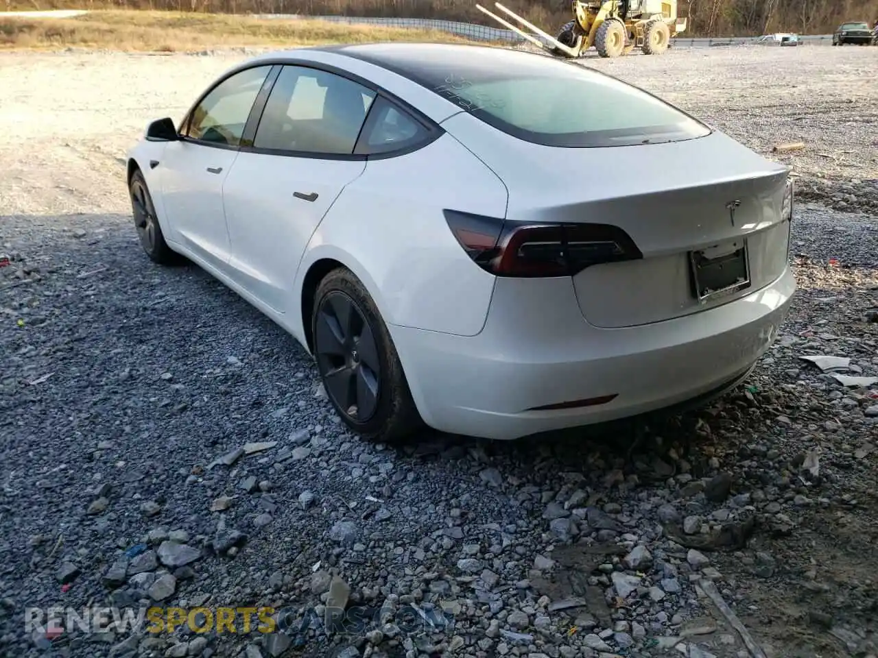3 Photograph of a damaged car 5YJ3E1EA3MF085302 TESLA MODEL 3 2021