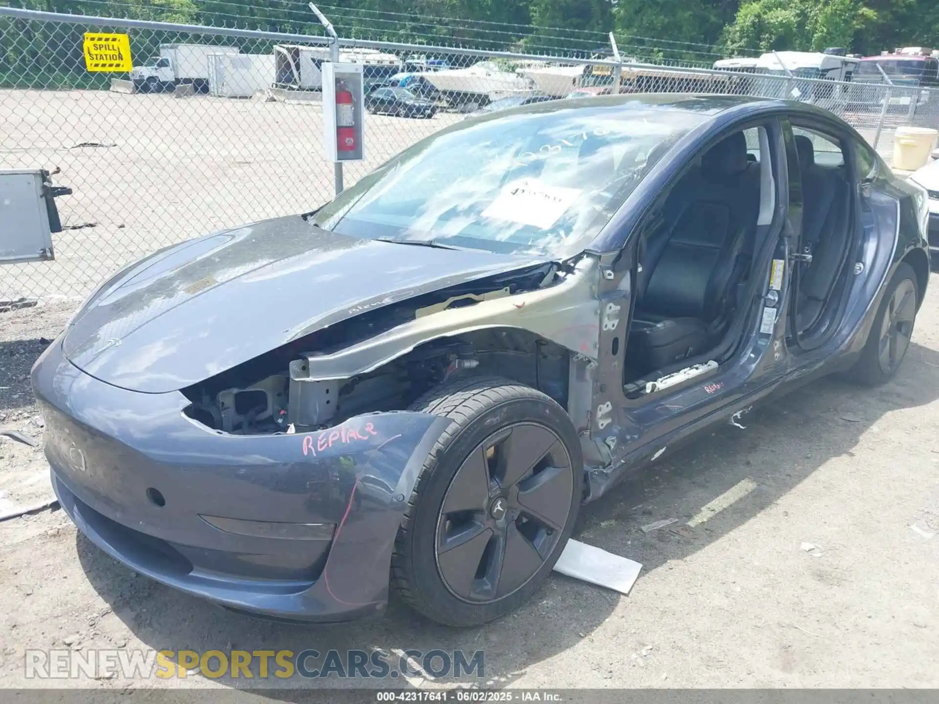 2 Photograph of a damaged car 5YJ3E1EA3MF086885 TESLA MODEL 3 2021