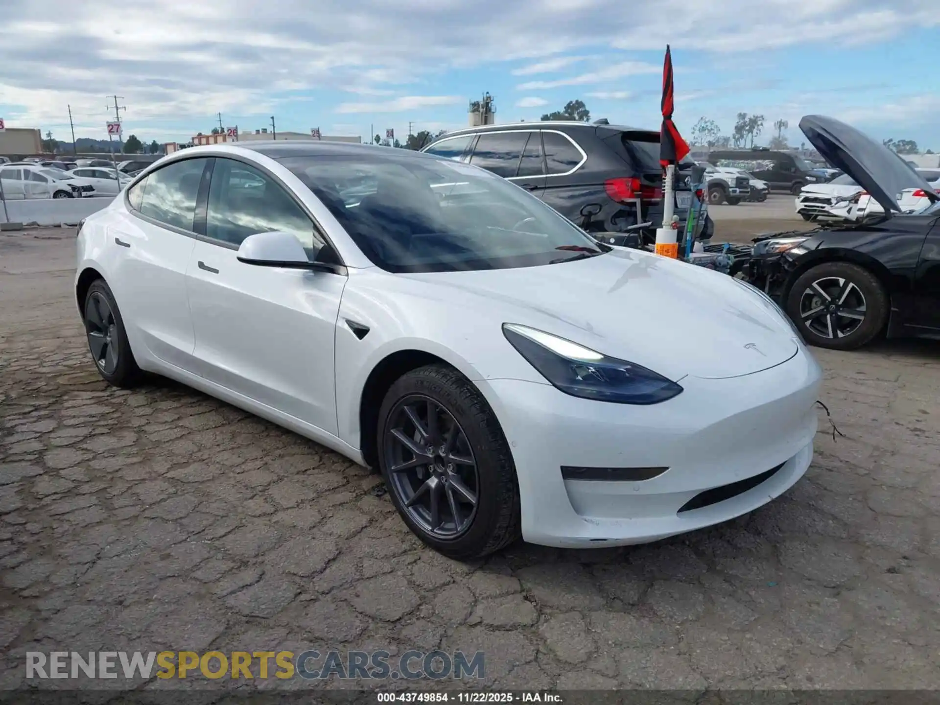 1 Photograph of a damaged car 5YJ3E1EA3MF091133 TESLA MODEL 3 2021