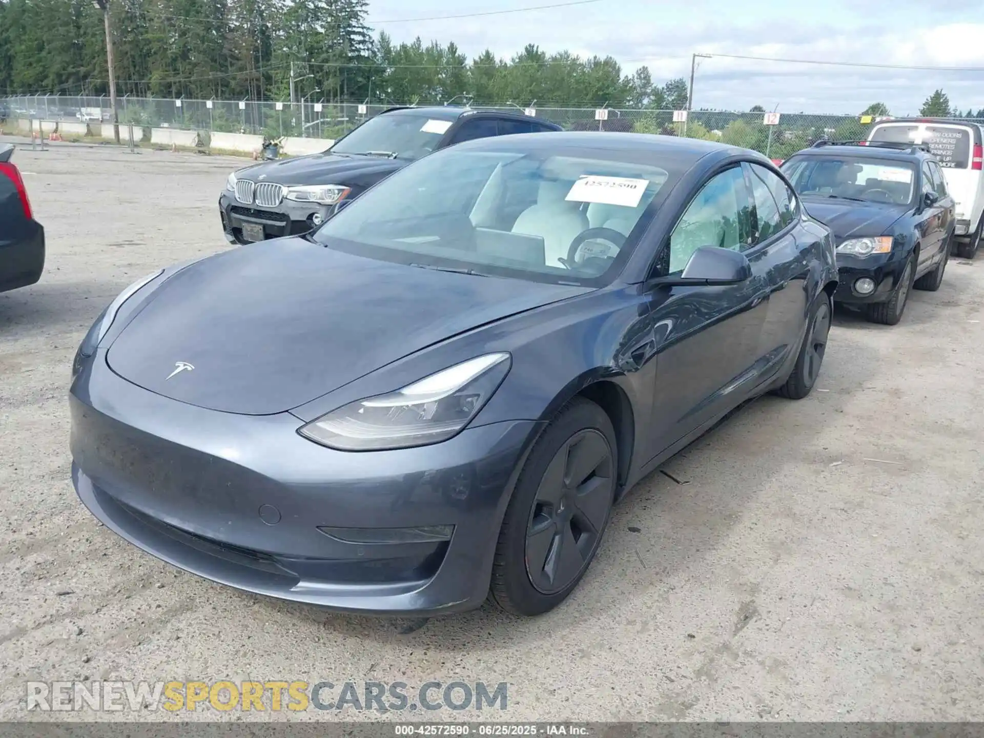 2 Photograph of a damaged car 5YJ3E1EA3MF092637 TESLA MODEL 3 2021