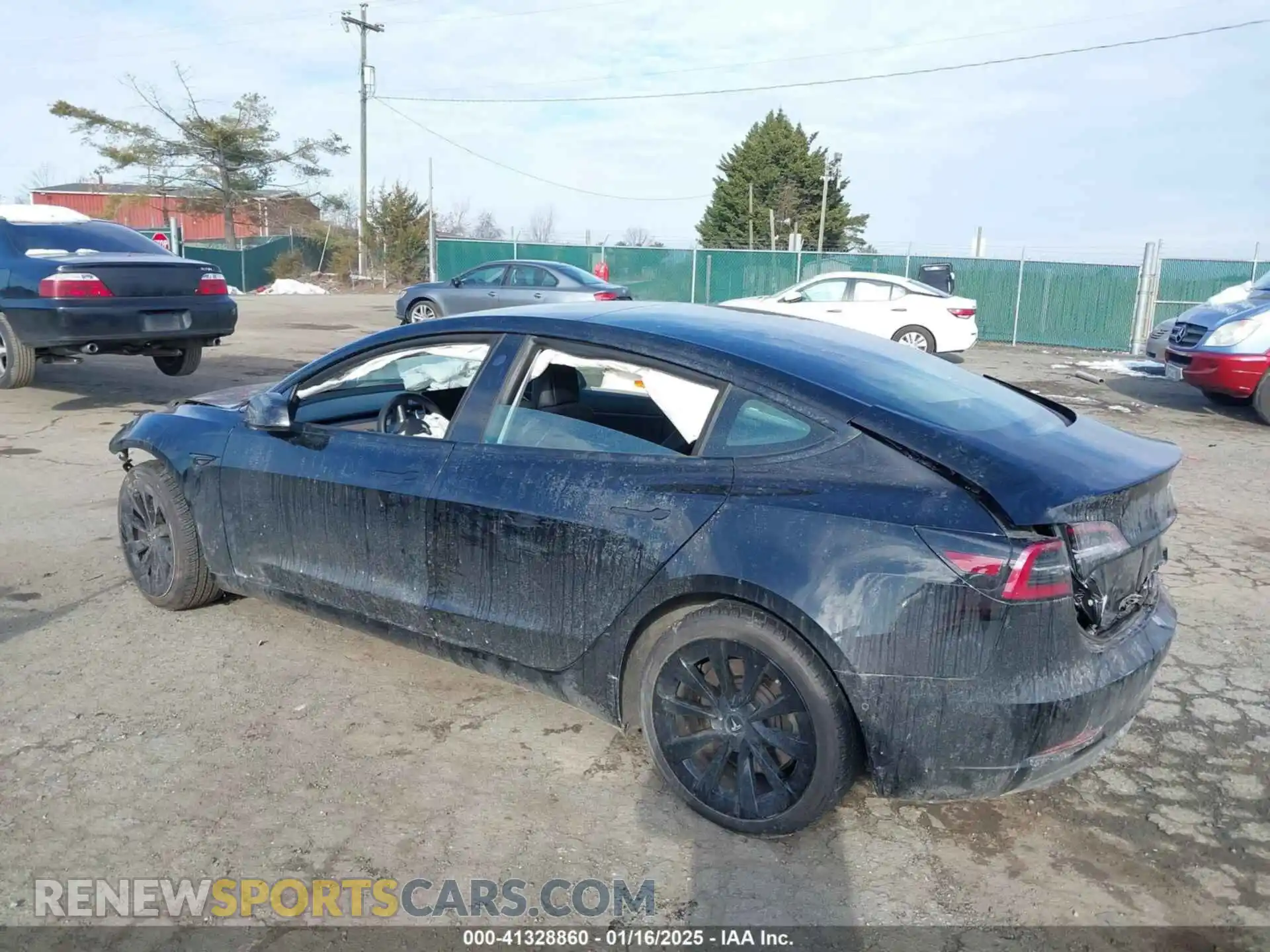 3 Photograph of a damaged car 5YJ3E1EA3MF922064 TESLA MODEL 3 2021