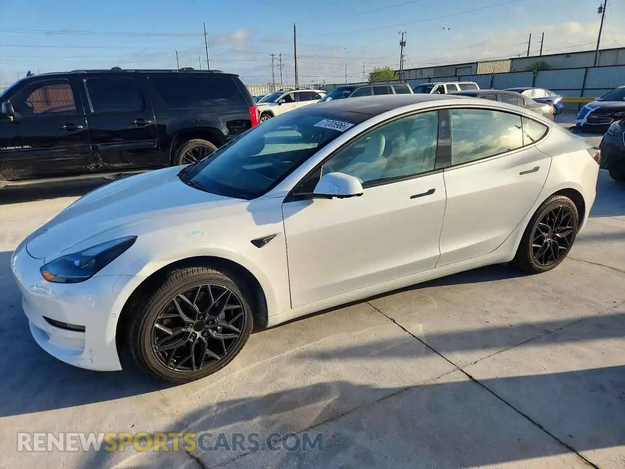 1 Фотография поврежденного автомобиля 5YJ3E1EA3MF995144 TESLA MODEL 3 2021