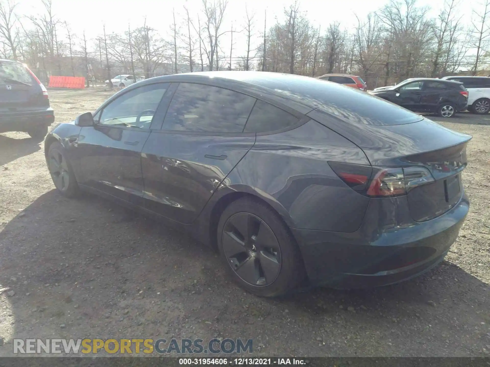 3 Photograph of a damaged car 5YJ3E1EA4MF017638 TESLA MODEL 3 2021