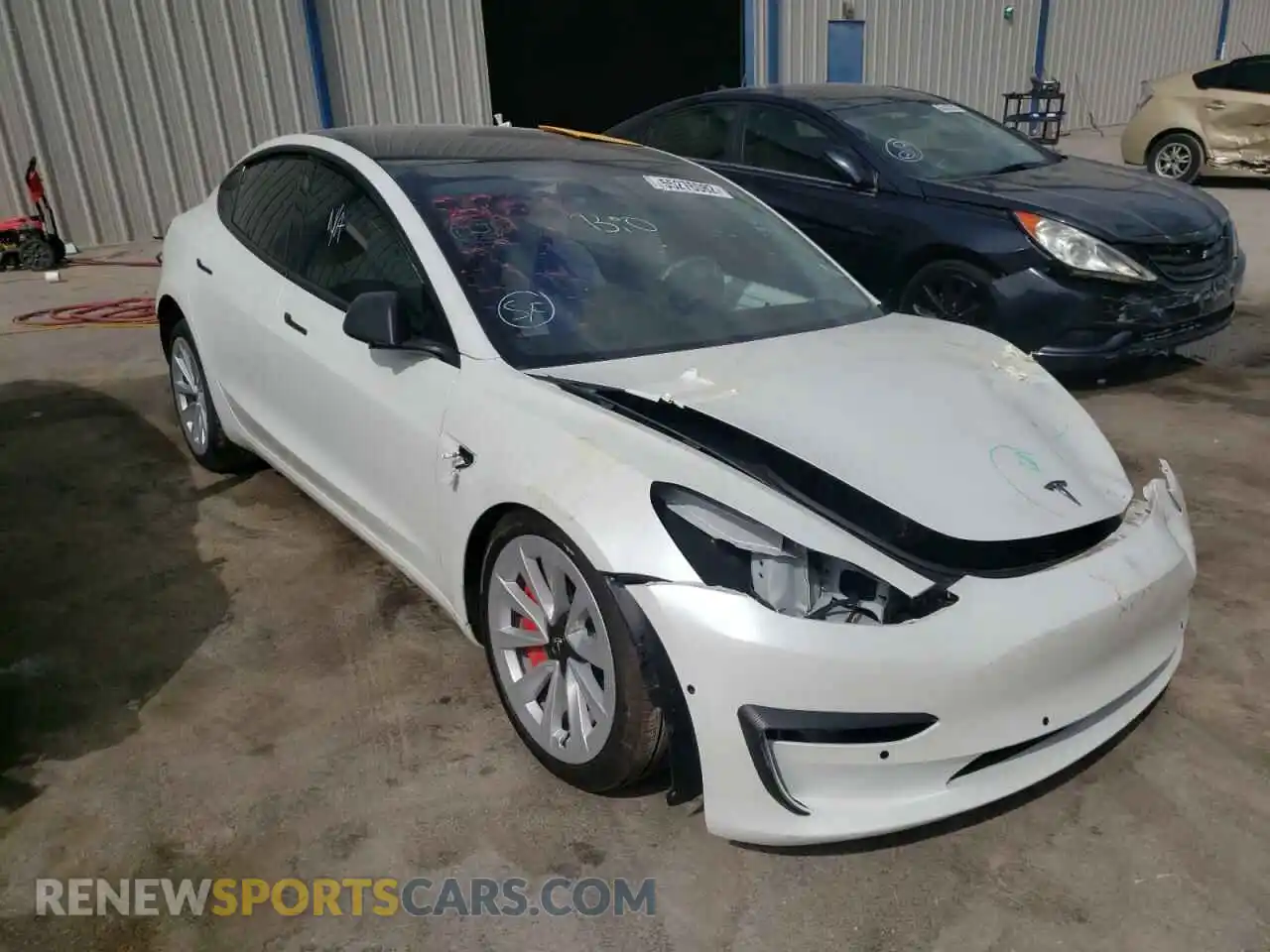 1 Photograph of a damaged car 5YJ3E1EA4MF032138 TESLA MODEL 3 2021