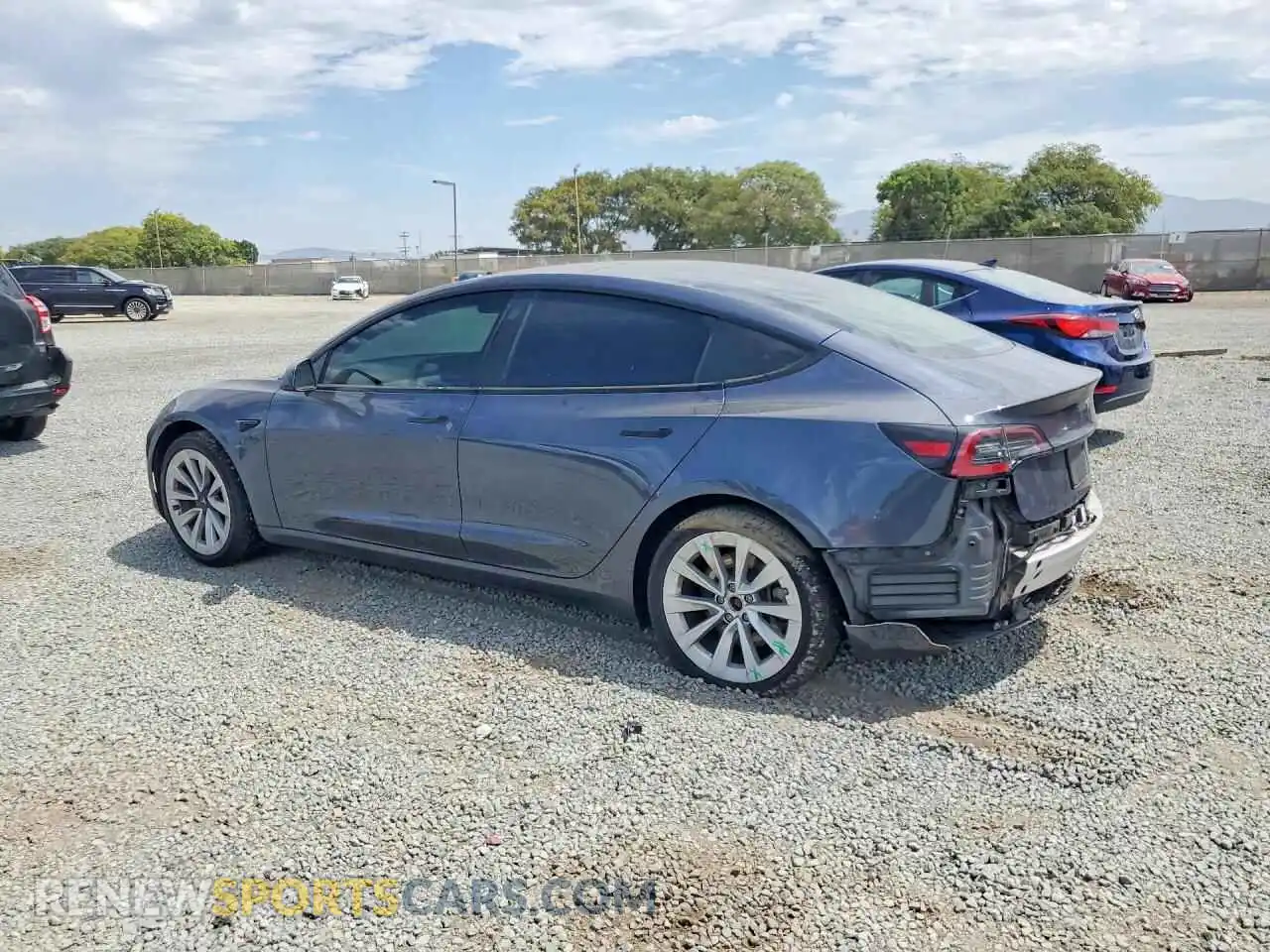 2 Photograph of a damaged car 5YJ3E1EA4MF082392 TESLA MODEL 3 2021