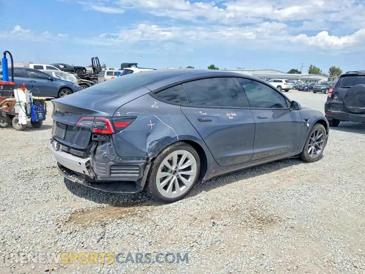 3 Photograph of a damaged car 5YJ3E1EA4MF082392 TESLA MODEL 3 2021