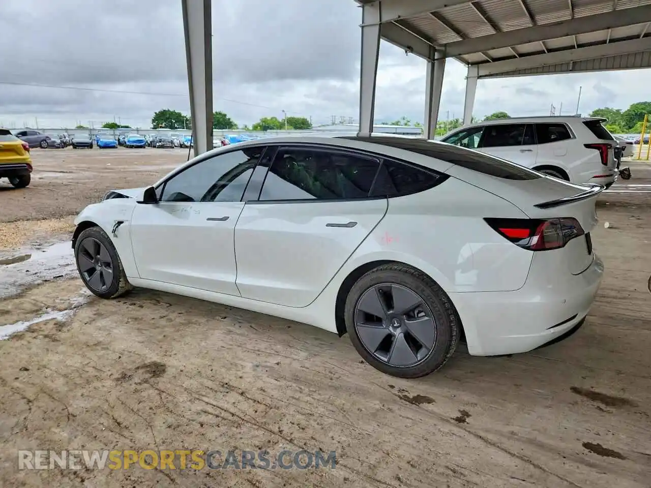 2 Photograph of a damaged car 5YJ3E1EA4MF092095 TESLA MODEL 3 2021