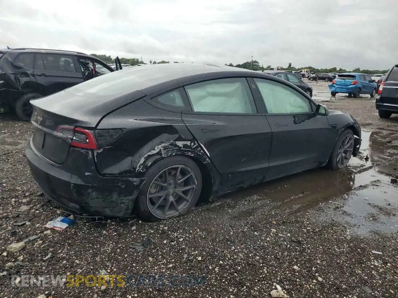 3 Photograph of a damaged car 5YJ3E1EA4MF092274 TESLA MODEL 3 2021