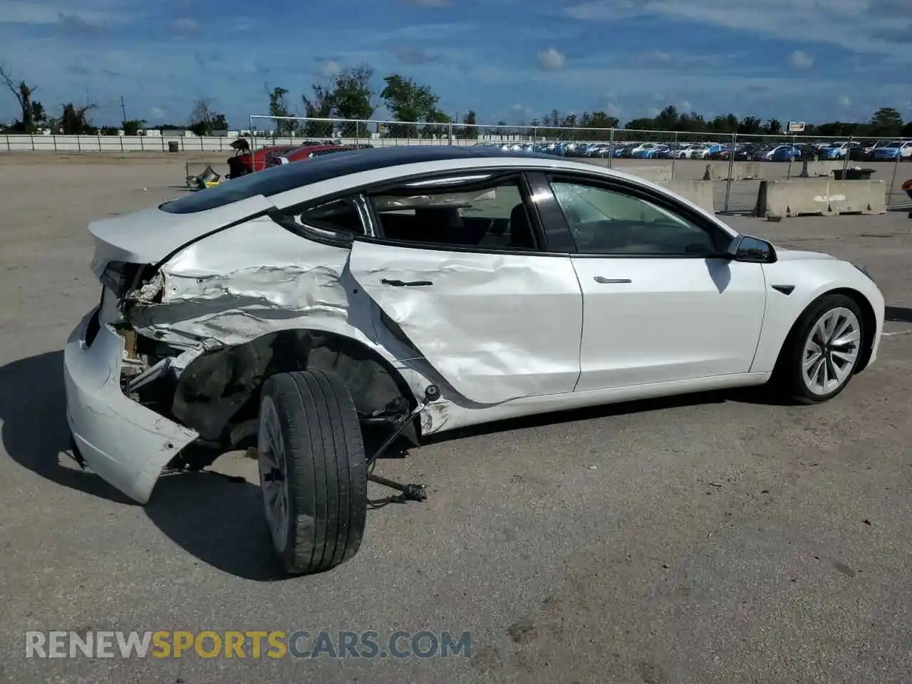 3 Photograph of a damaged car 5YJ3E1EA4MF838500 TESLA MODEL 3 2021