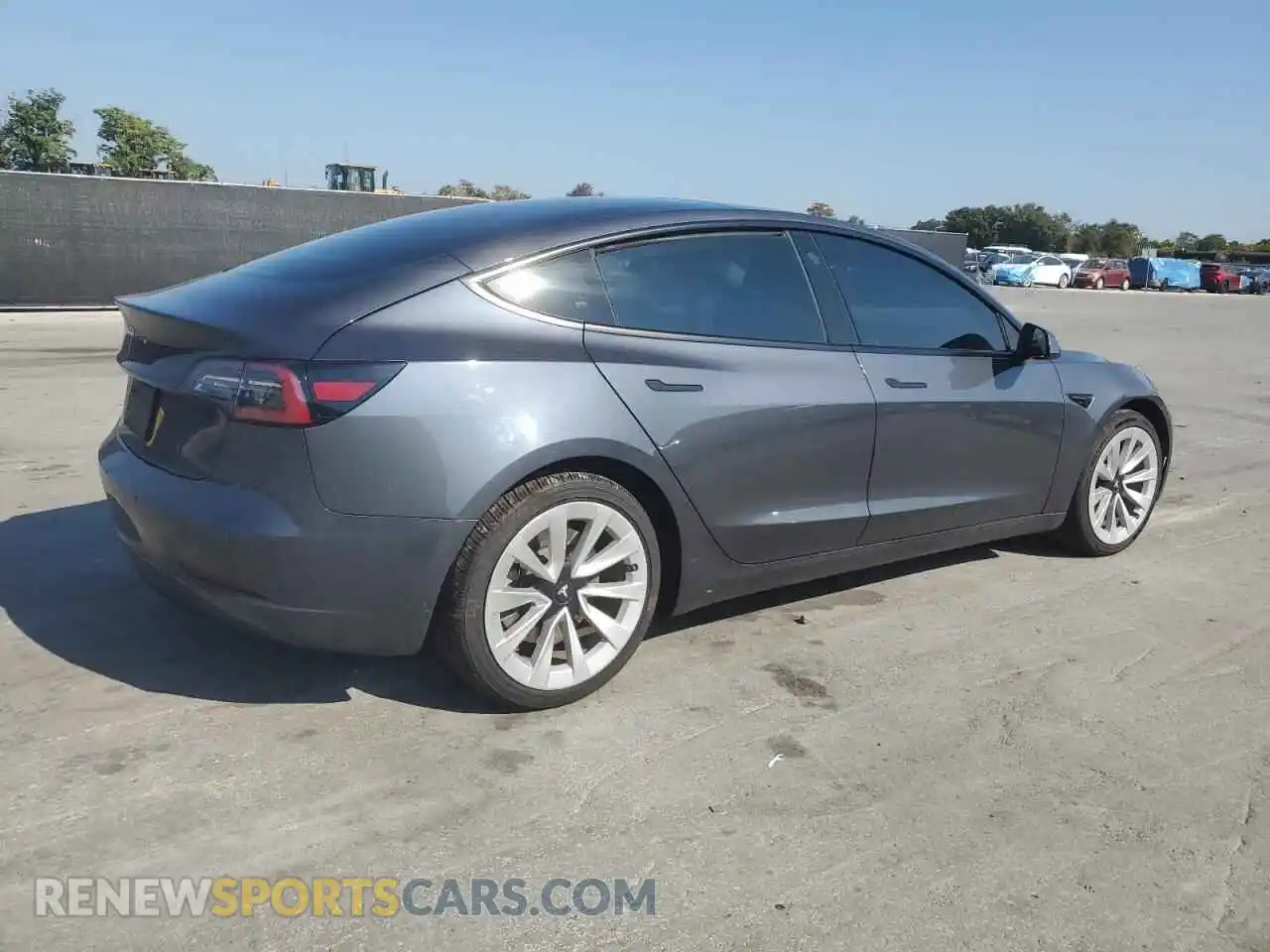 3 Photograph of a damaged car 5YJ3E1EA4MF851070 TESLA MODEL 3 2021
