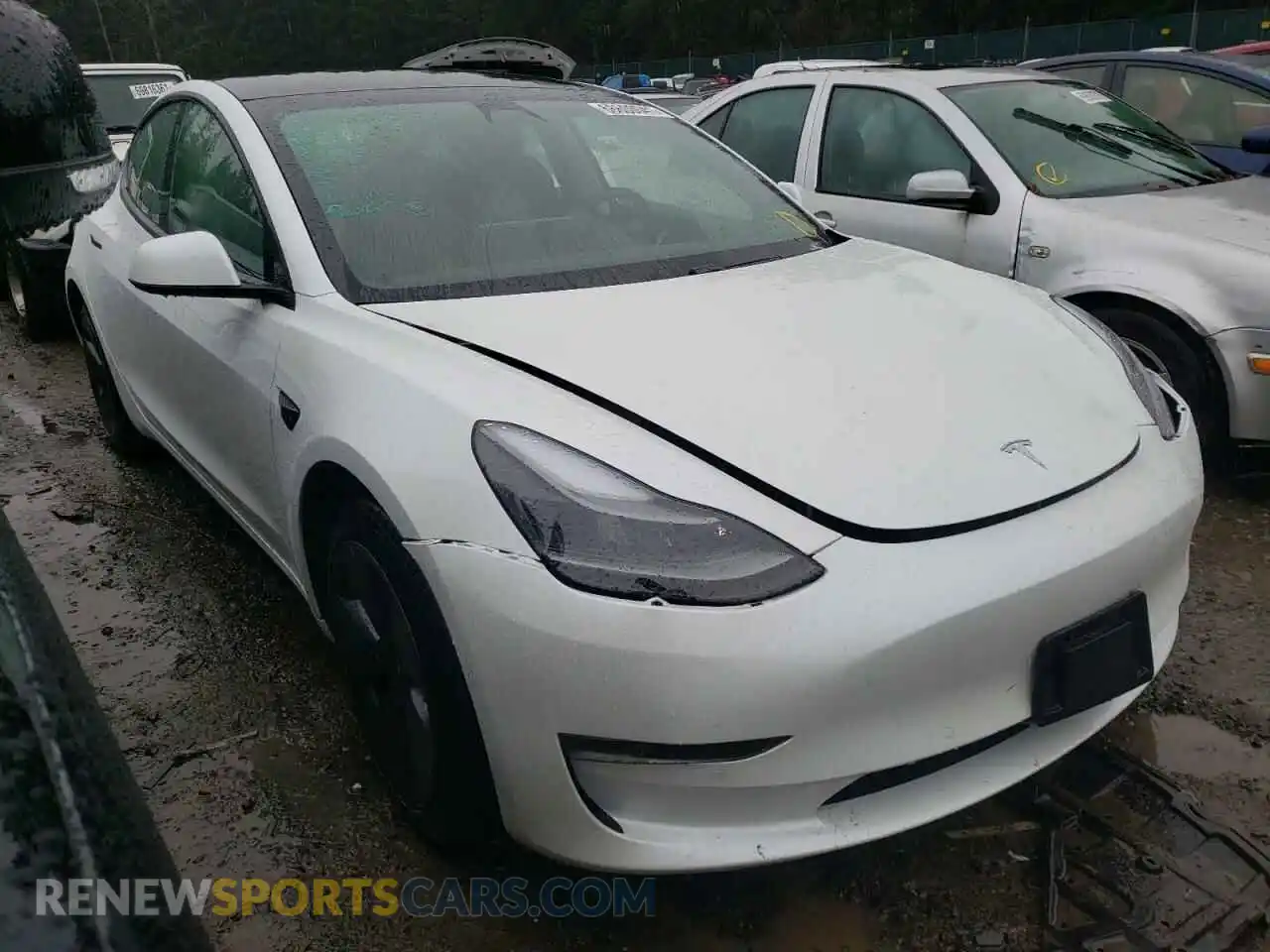 1 Photograph of a damaged car 5YJ3E1EA4MF867687 TESLA MODEL 3 2021
