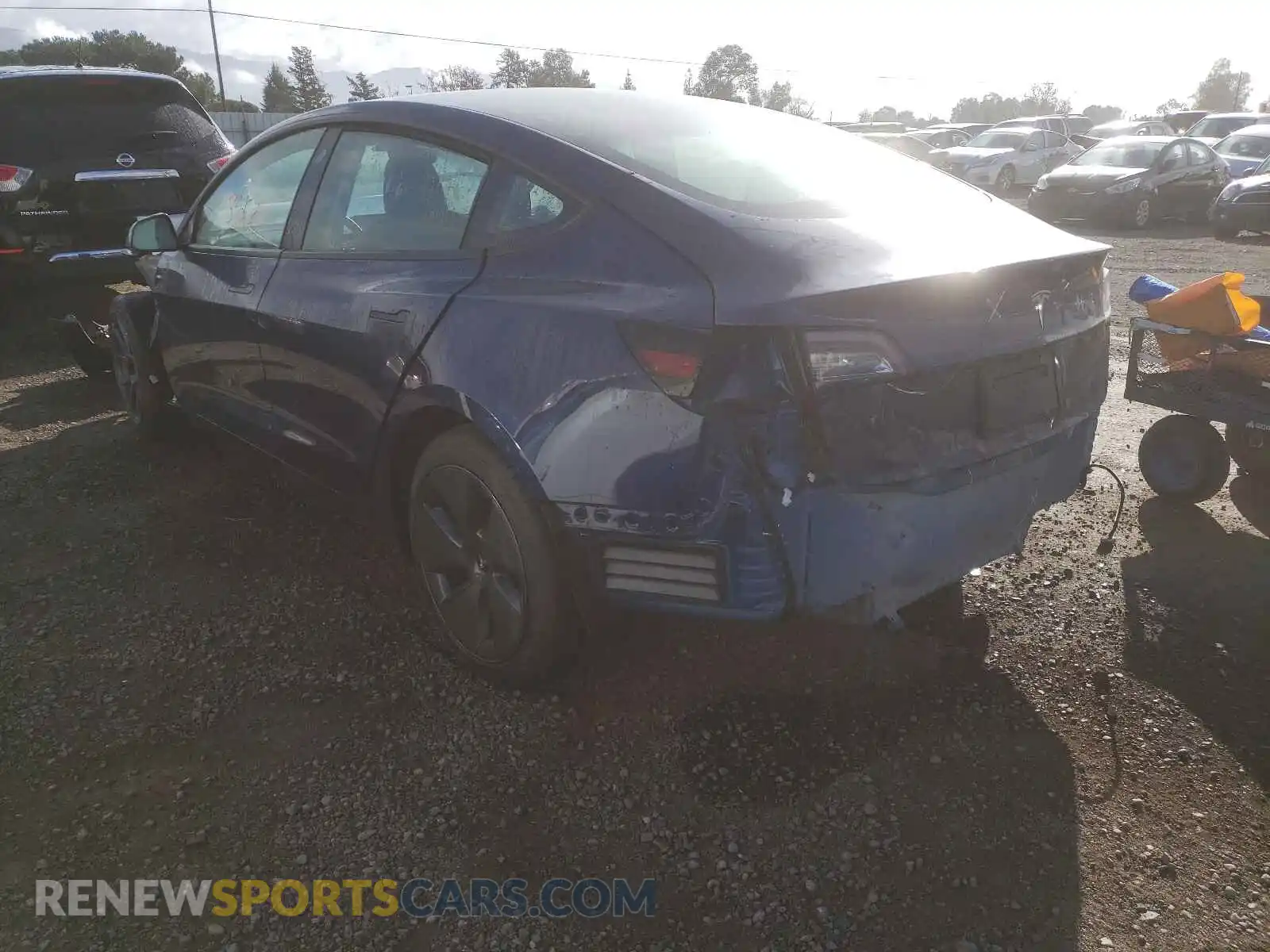 3 Photograph of a damaged car 5YJ3E1EA4MF877510 TESLA MODEL 3 2021