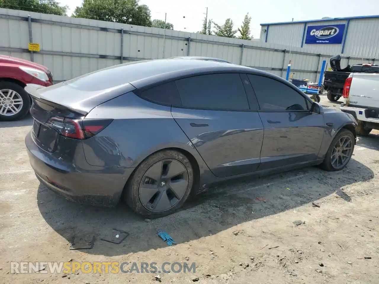 3 Photograph of a damaged car 5YJ3E1EA4MF914877 TESLA MODEL 3 2021