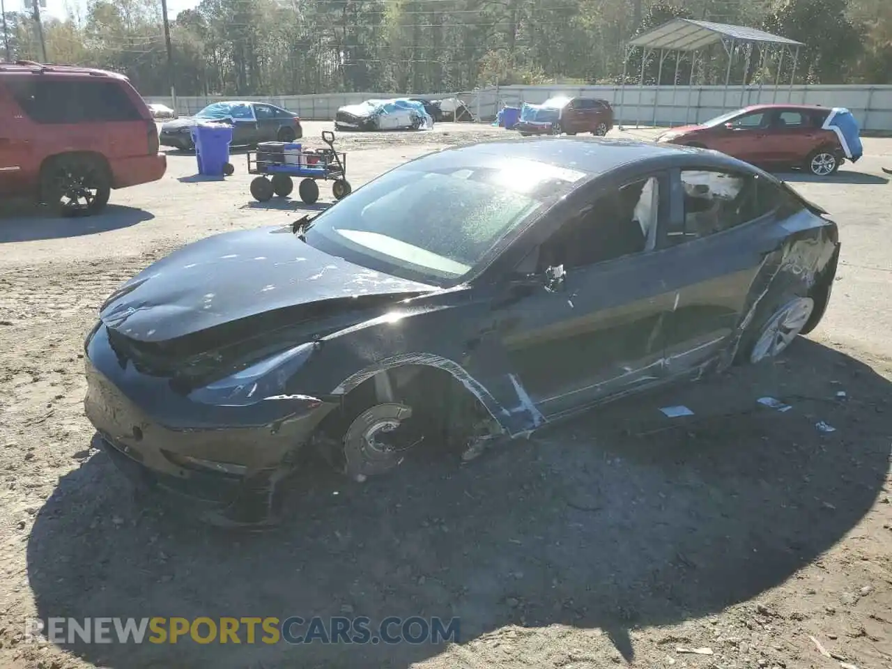 1 Photograph of a damaged car 5YJ3E1EA4MF920047 TESLA MODEL 3 2021