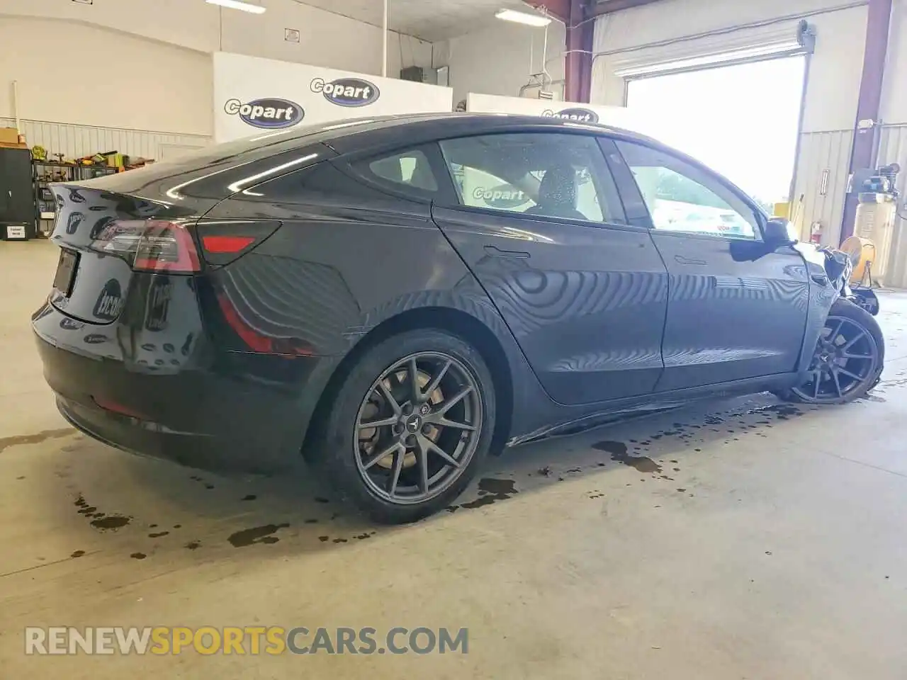 3 Фотография поврежденного автомобиля 5YJ3E1EA4MF920792 TESLA MODEL 3 2021