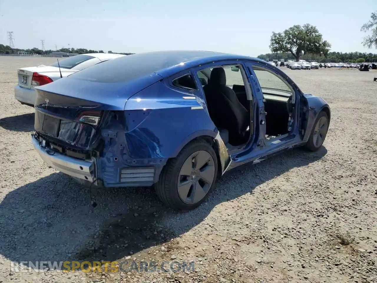 3 Photograph of a damaged car 5YJ3E1EA4MF922736 TESLA MODEL 3 2021