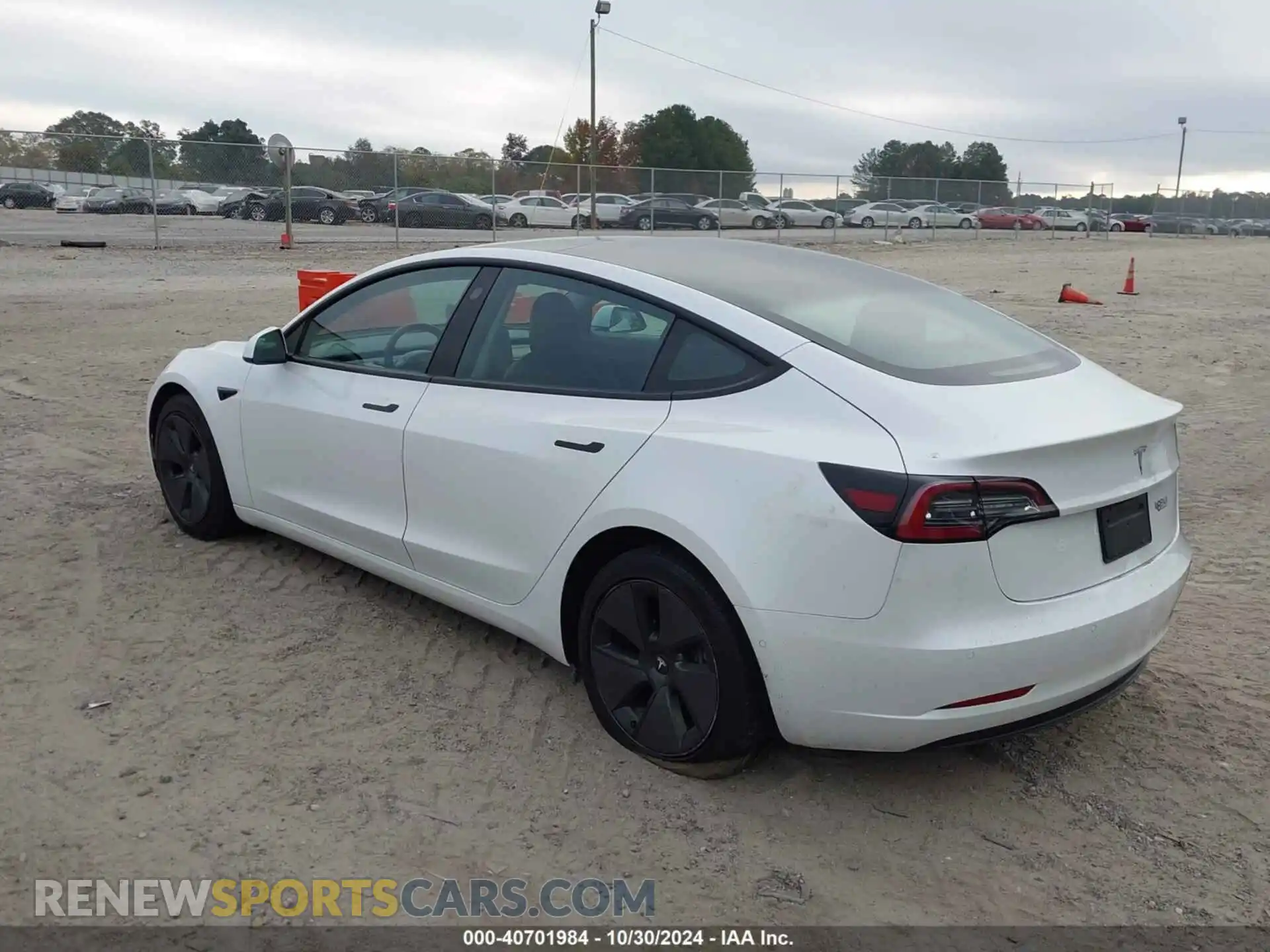 3 Photograph of a damaged car 5YJ3E1EA4MF942789 TESLA MODEL 3 2021