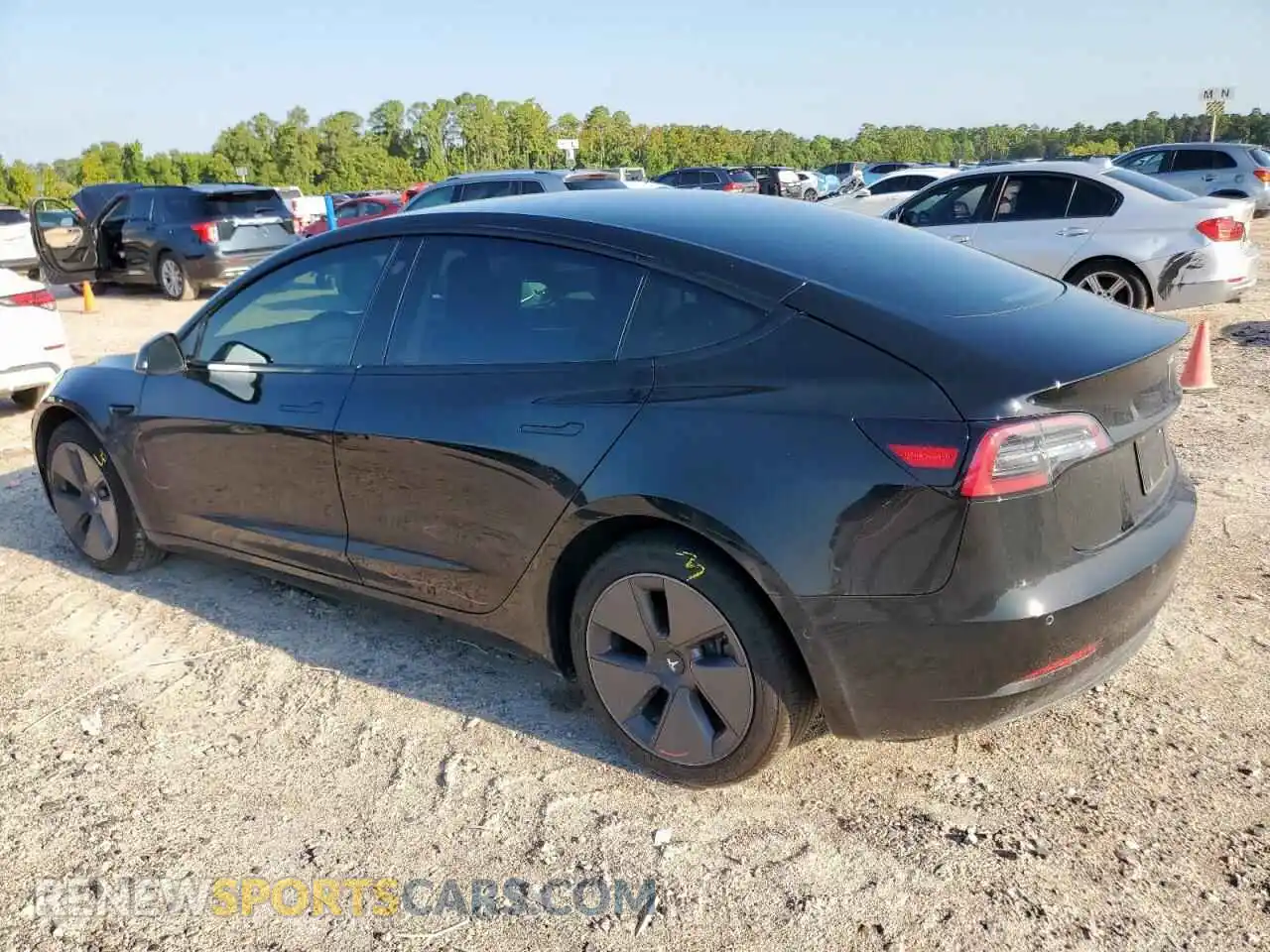 2 Фотография поврежденного автомобиля 5YJ3E1EA4MF991118 TESLA MODEL 3 2021