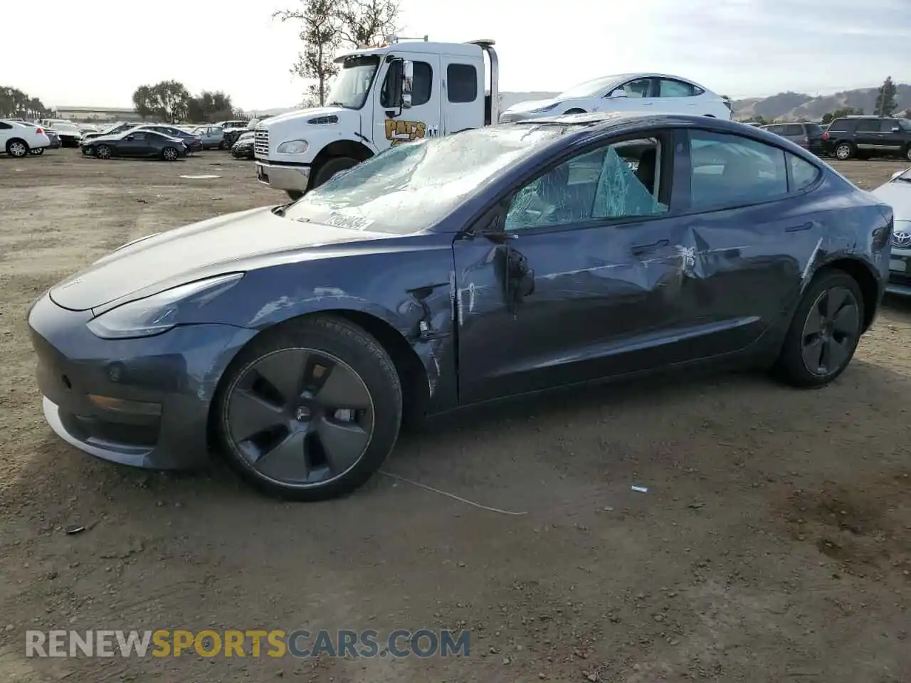 1 Photograph of a damaged car 5YJ3E1EA4MF994679 TESLA MODEL 3 2021