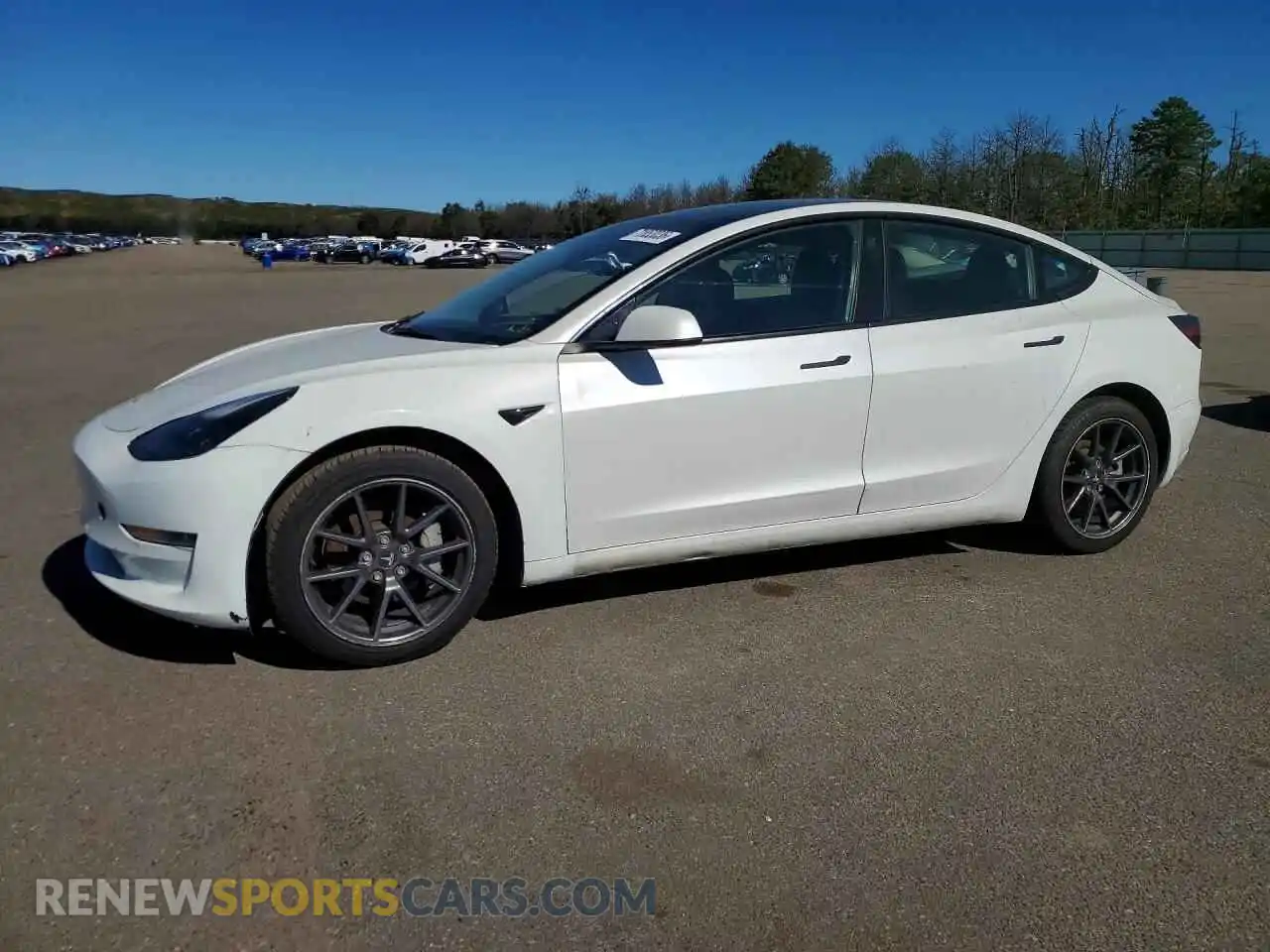 1 Photograph of a damaged car 5YJ3E1EA5MF030253 TESLA MODEL 3 2021