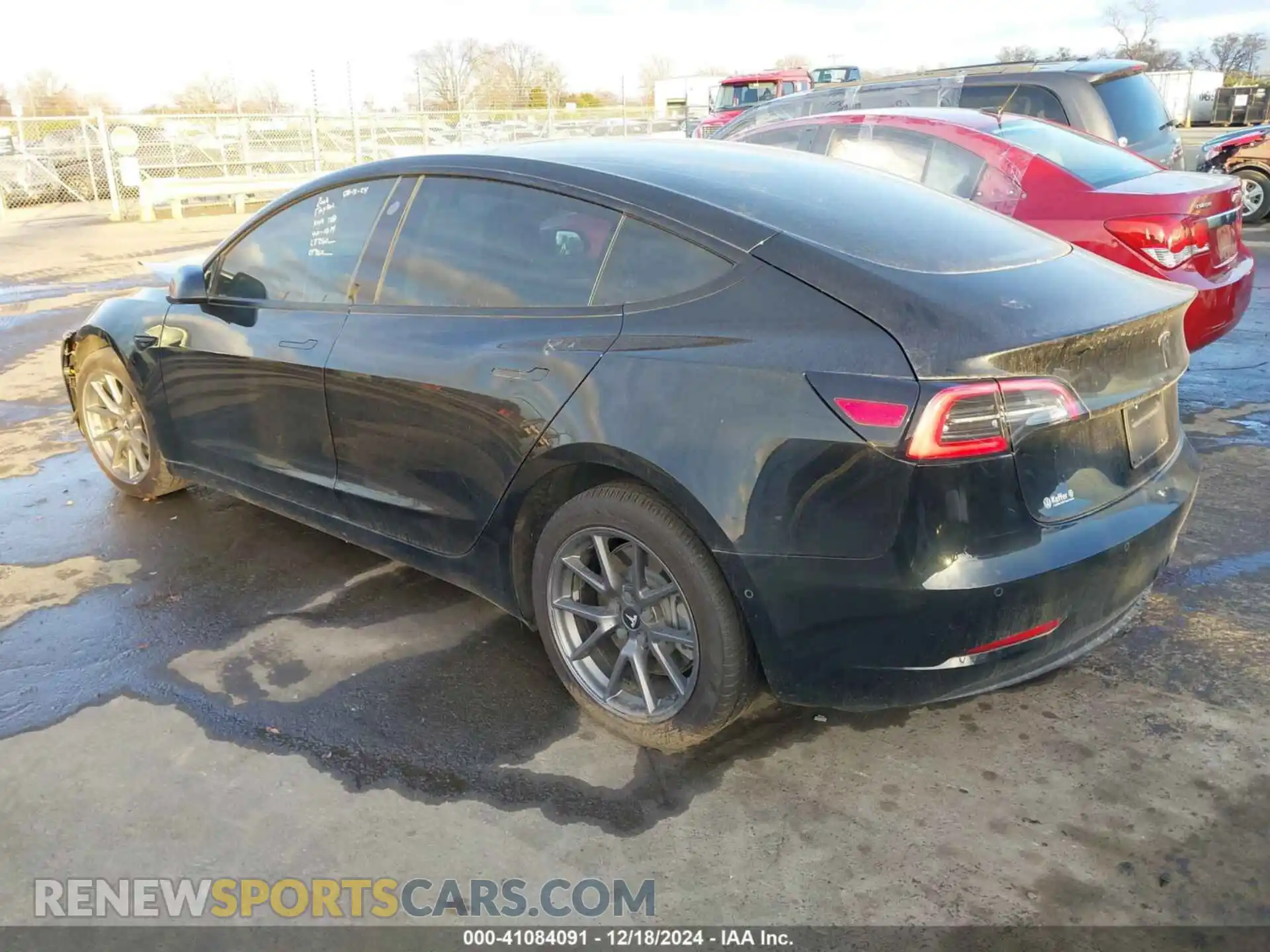 3 Фотография поврежденного автомобиля 5YJ3E1EA5MF031614 TESLA MODEL 3 2021