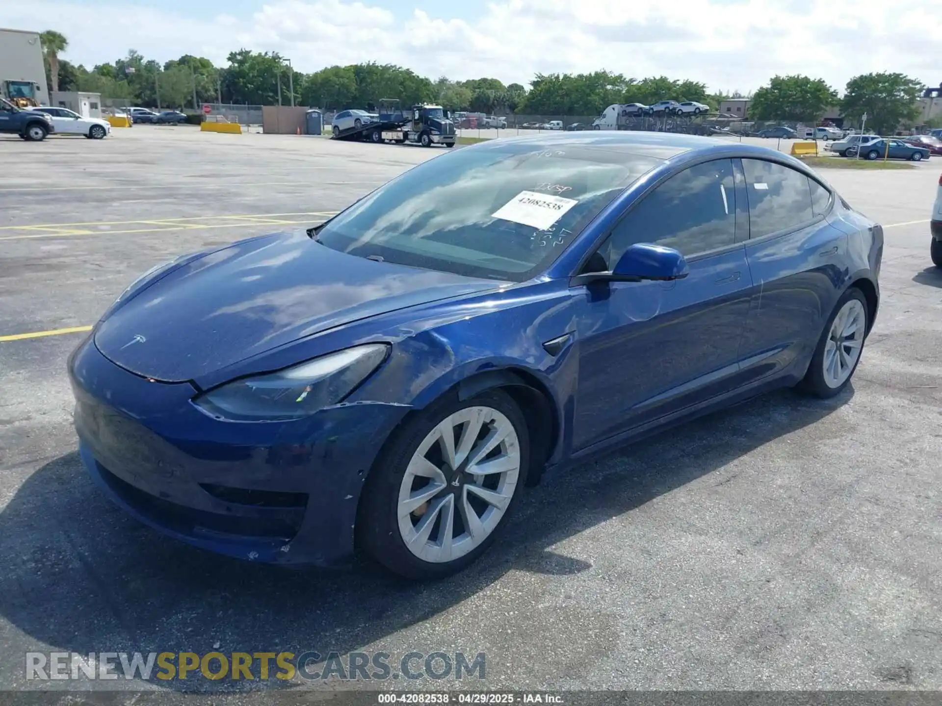 2 Photograph of a damaged car 5YJ3E1EA5MF031872 TESLA MODEL 3 2021
