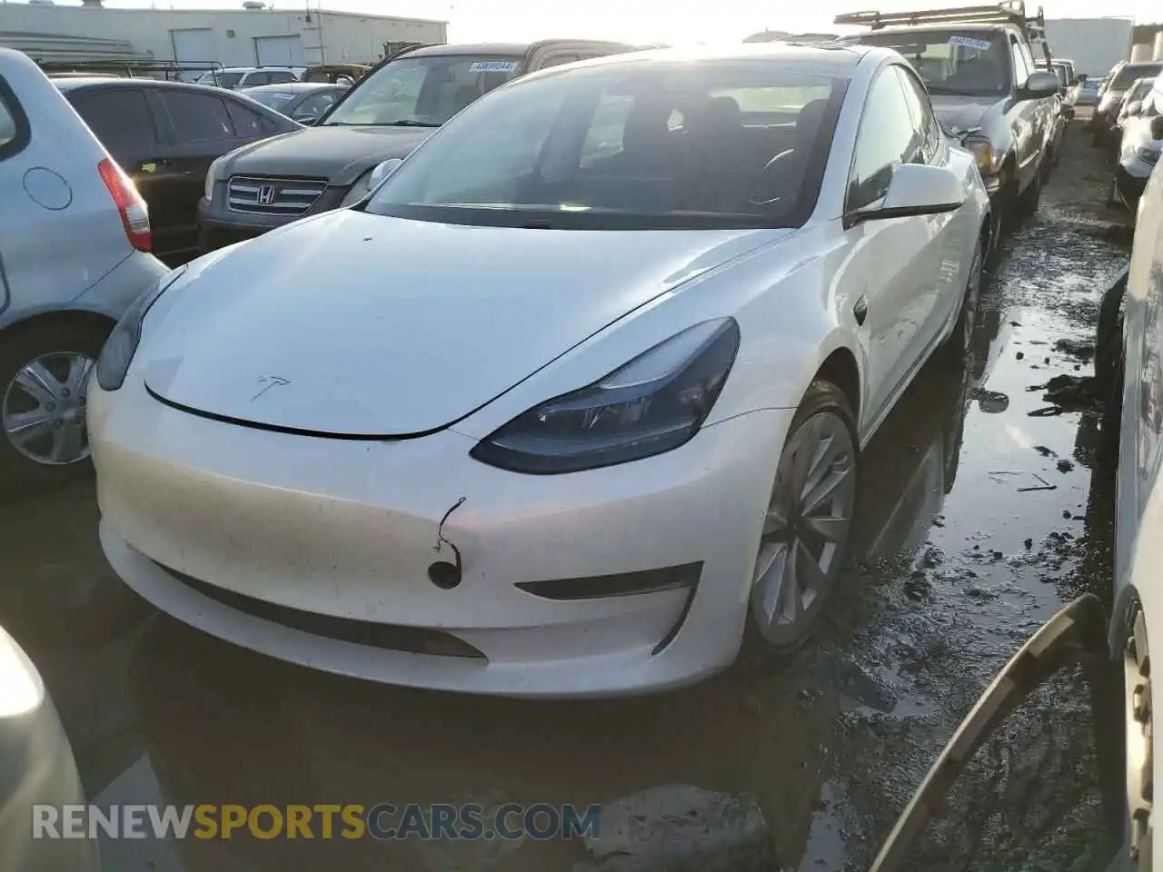 1 Photograph of a damaged car 5YJ3E1EA5MF047179 TESLA MODEL 3 2021