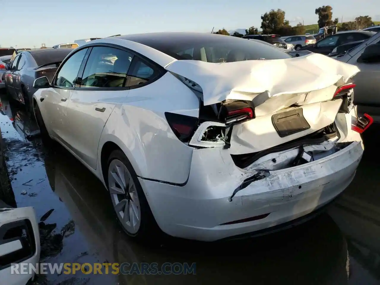 2 Photograph of a damaged car 5YJ3E1EA5MF047179 TESLA MODEL 3 2021