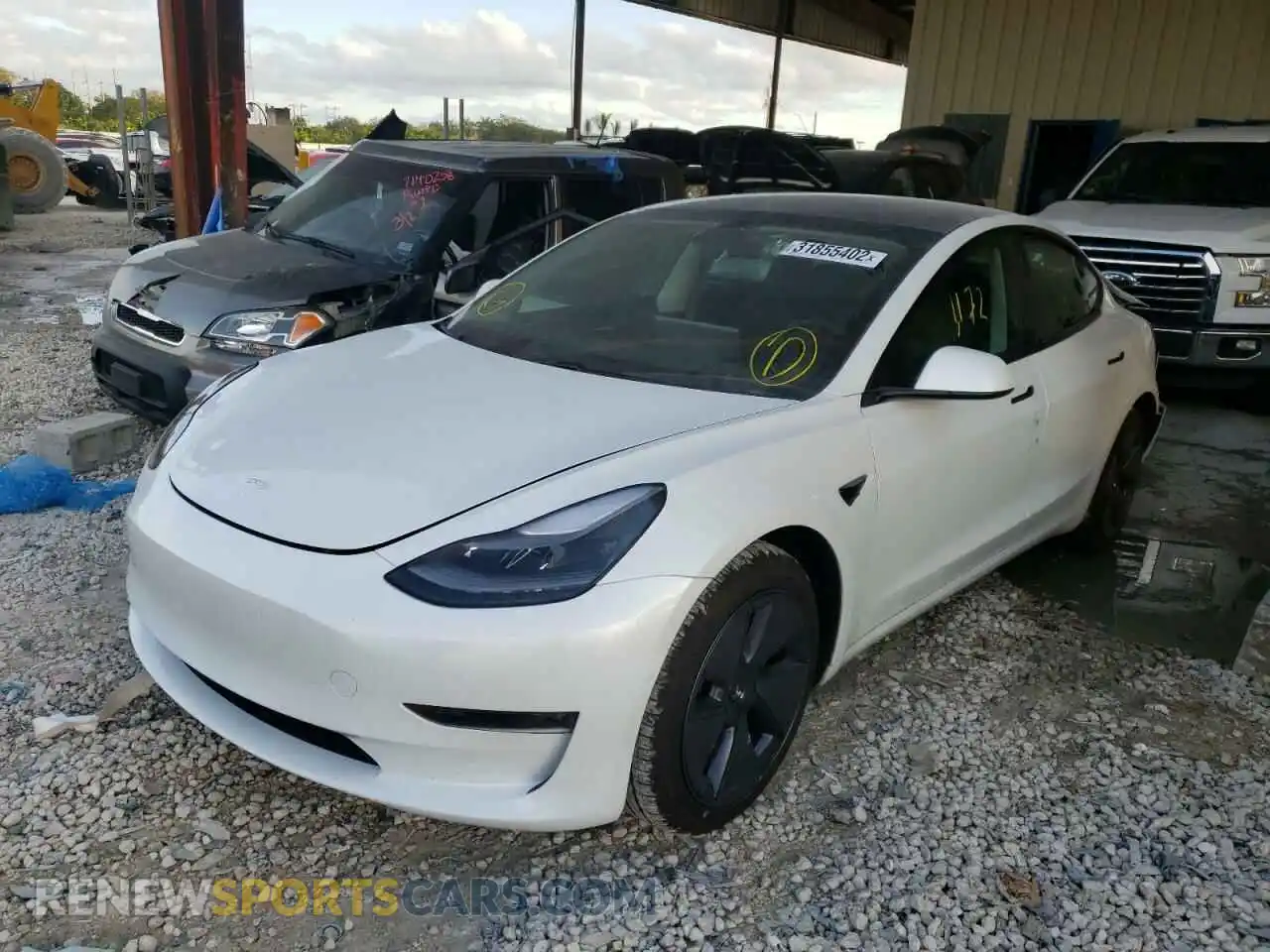 2 fotografías del automóvil dañado 5YJ3E1EA5MF058411 TESLA MODEL 3 2021