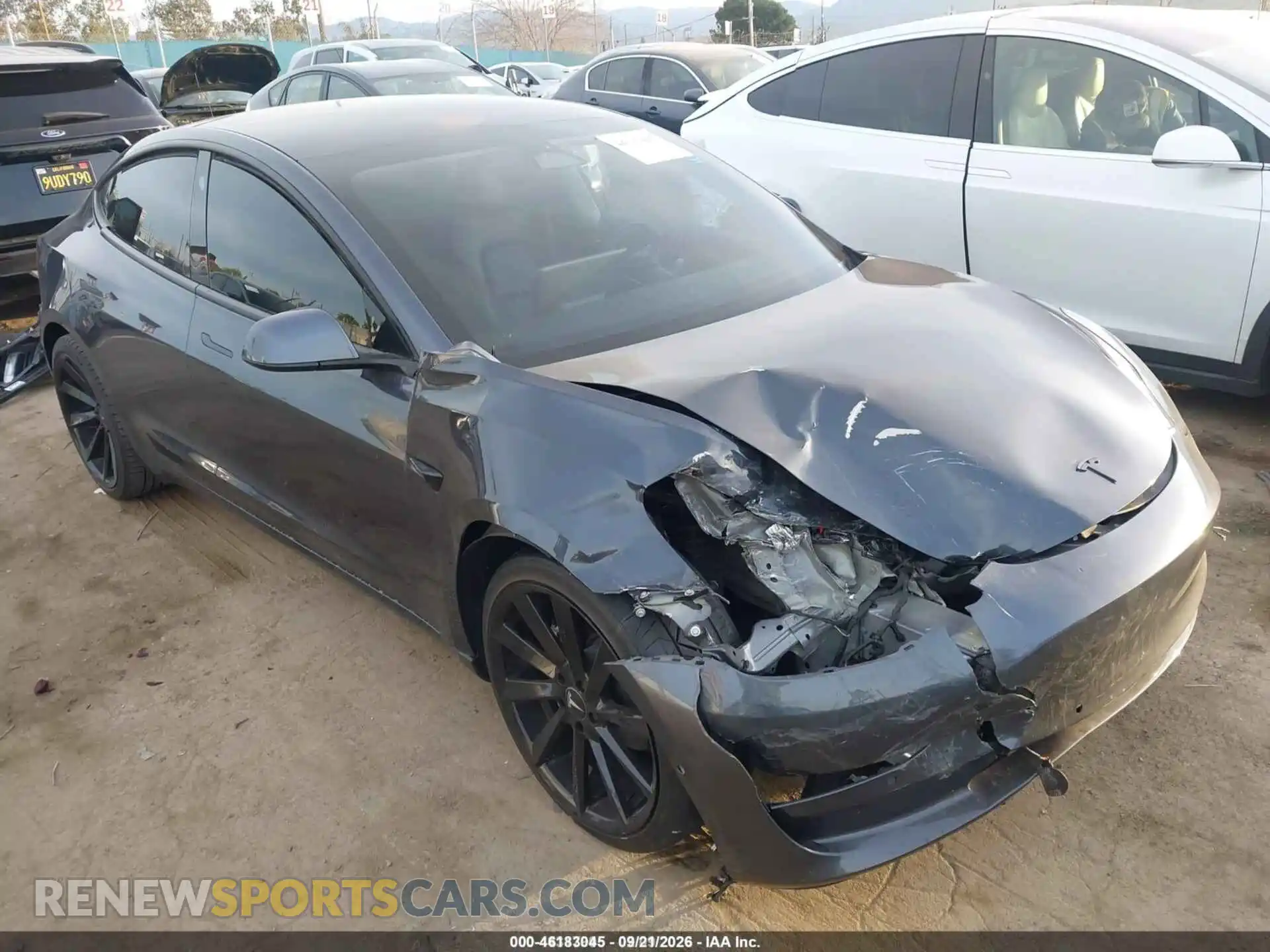 1 Photograph of a damaged car 5YJ3E1EA5MF060546 TESLA MODEL 3 2021
