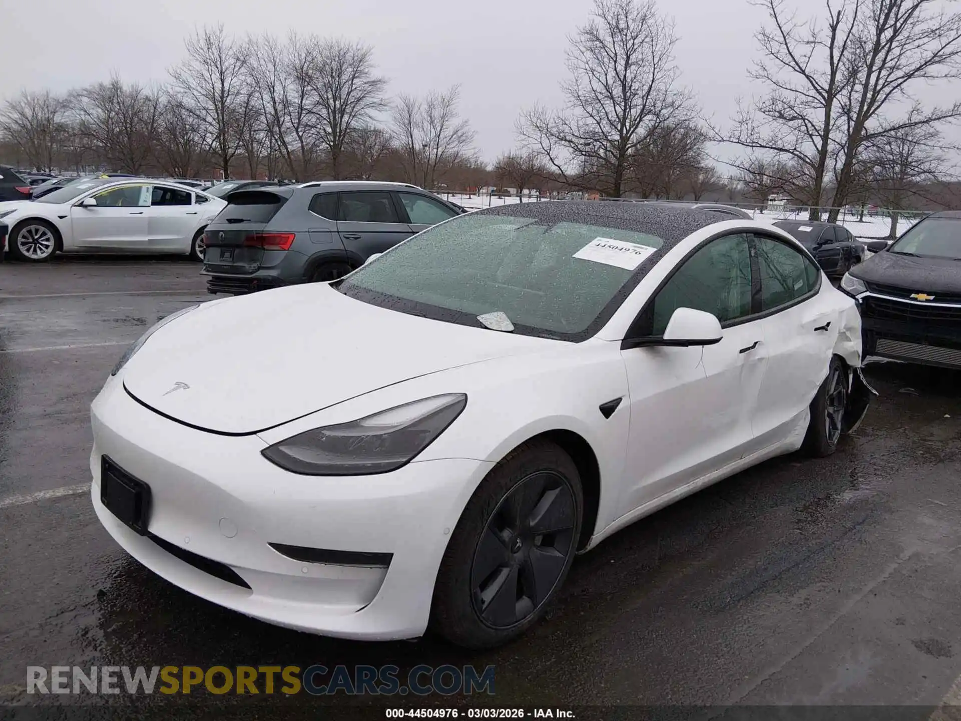 2 Photograph of a damaged car 5YJ3E1EA5MF085298 TESLA MODEL 3 2021